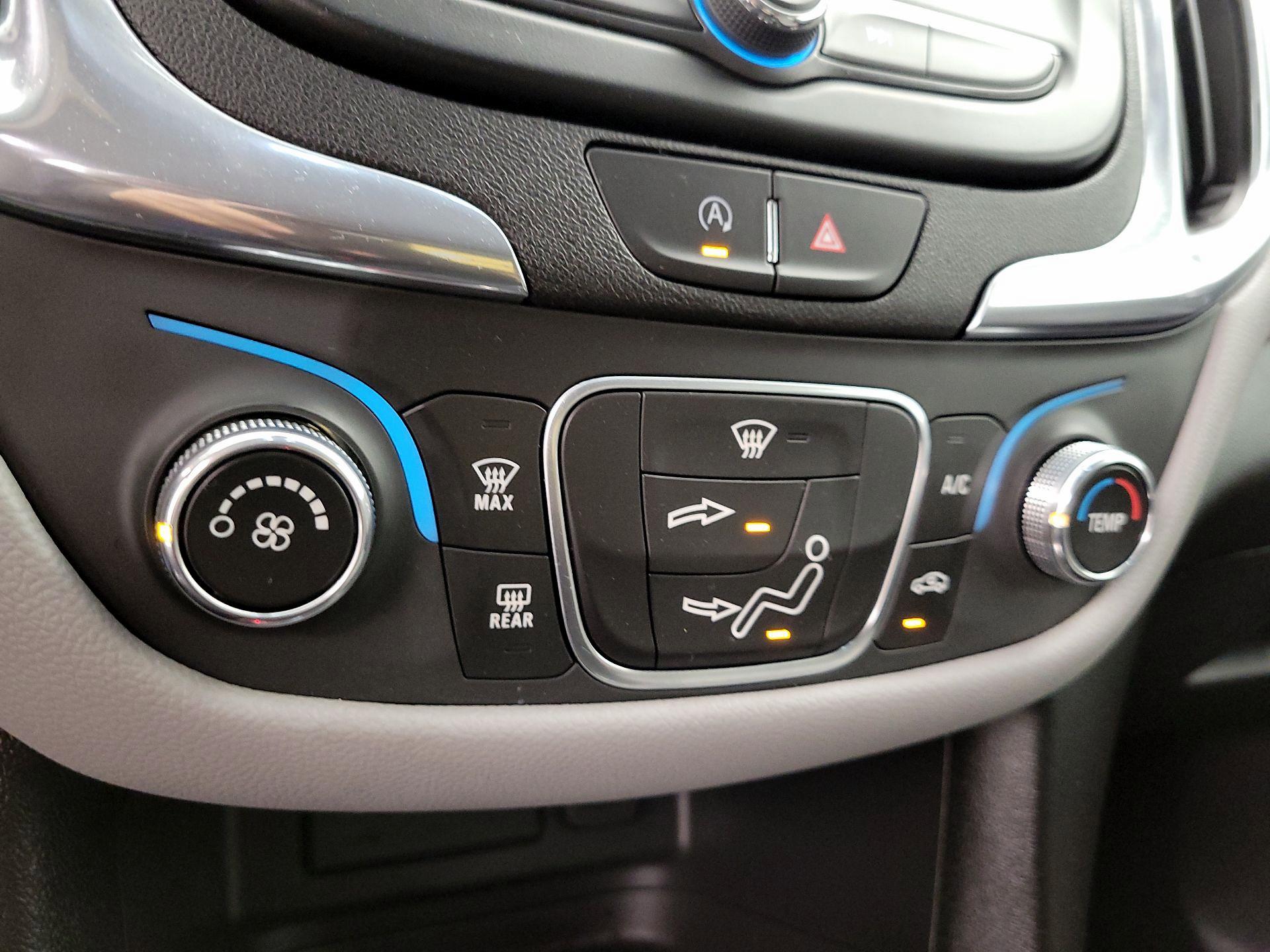 Thumbnail: 2024 Chevrolet Equinox - 16