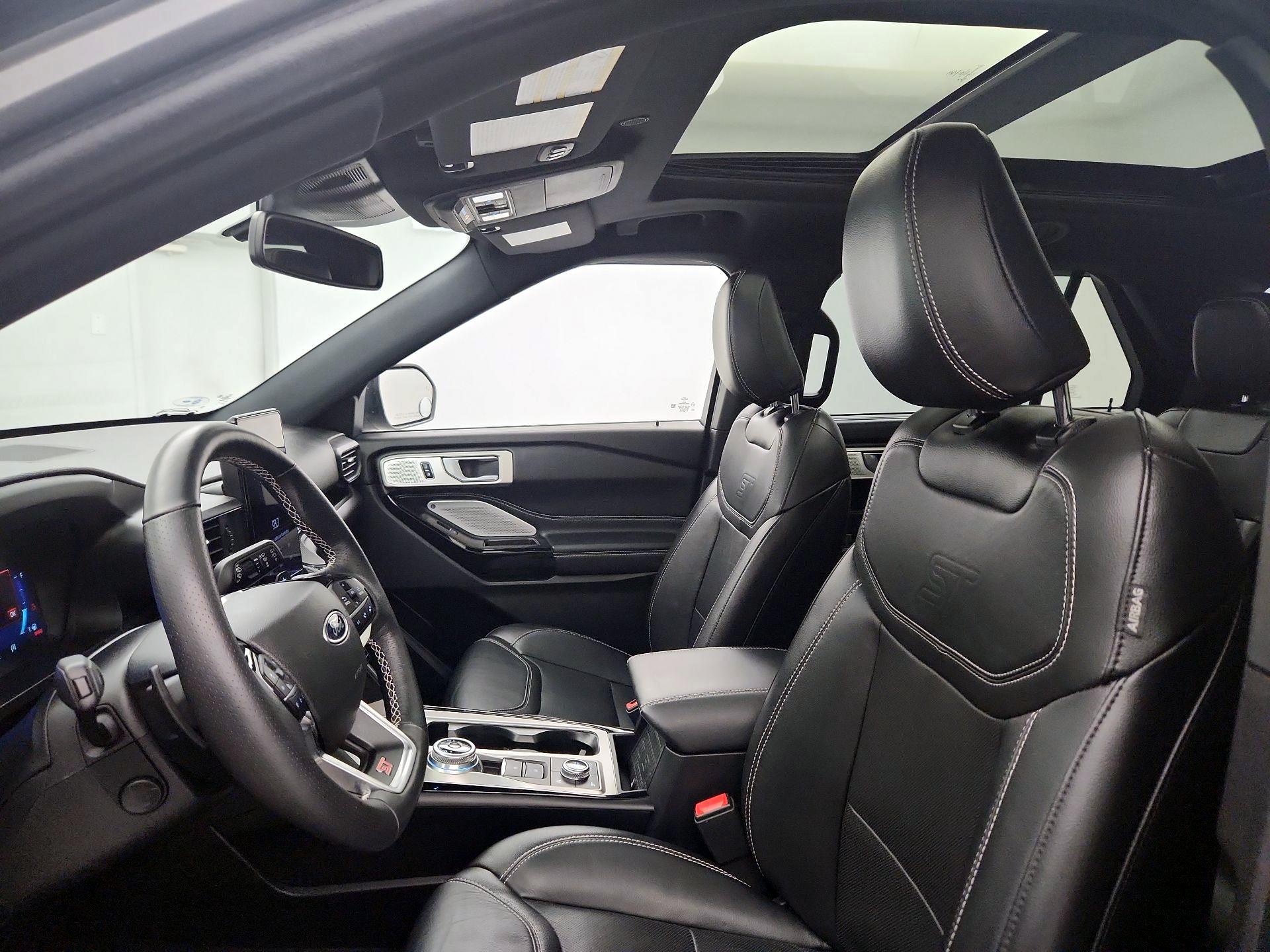 Thumbnail: 2022 Ford Explorer - 20