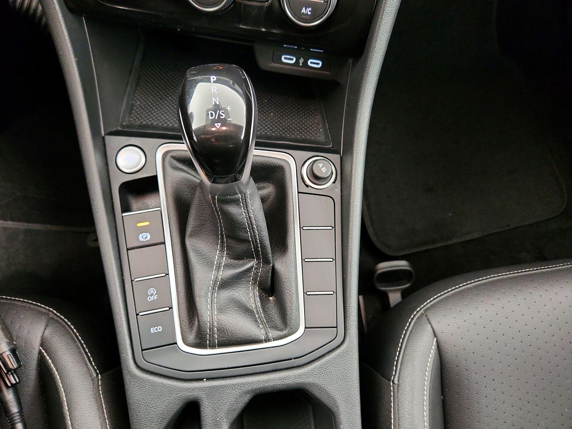 Thumbnail: 2024 Volkswagen Jetta - 17