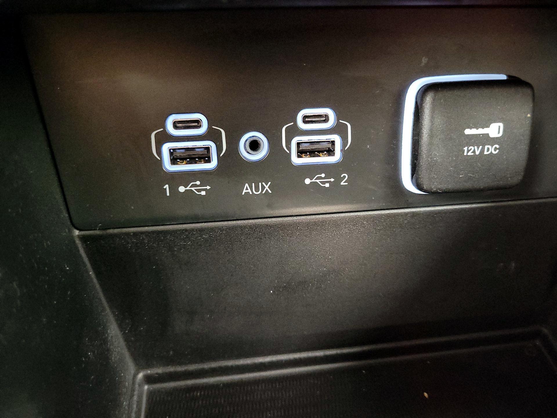 Thumbnail: 2023 Jeep Grand Cherokee - 19