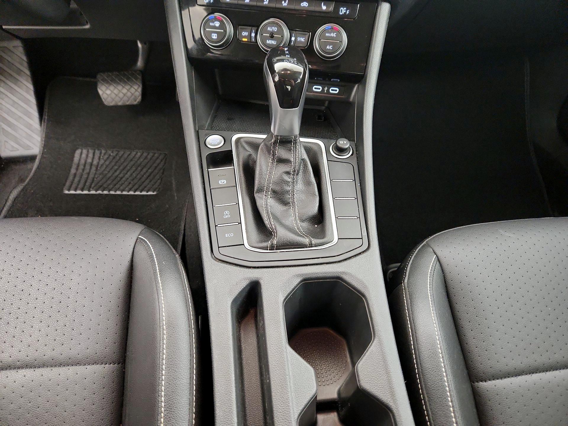 Thumbnail: 2024 Volkswagen Jetta - 17