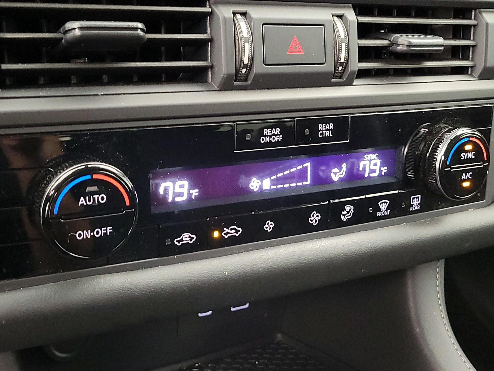 Thumbnail: 2024 Nissan Pathfinder - 16