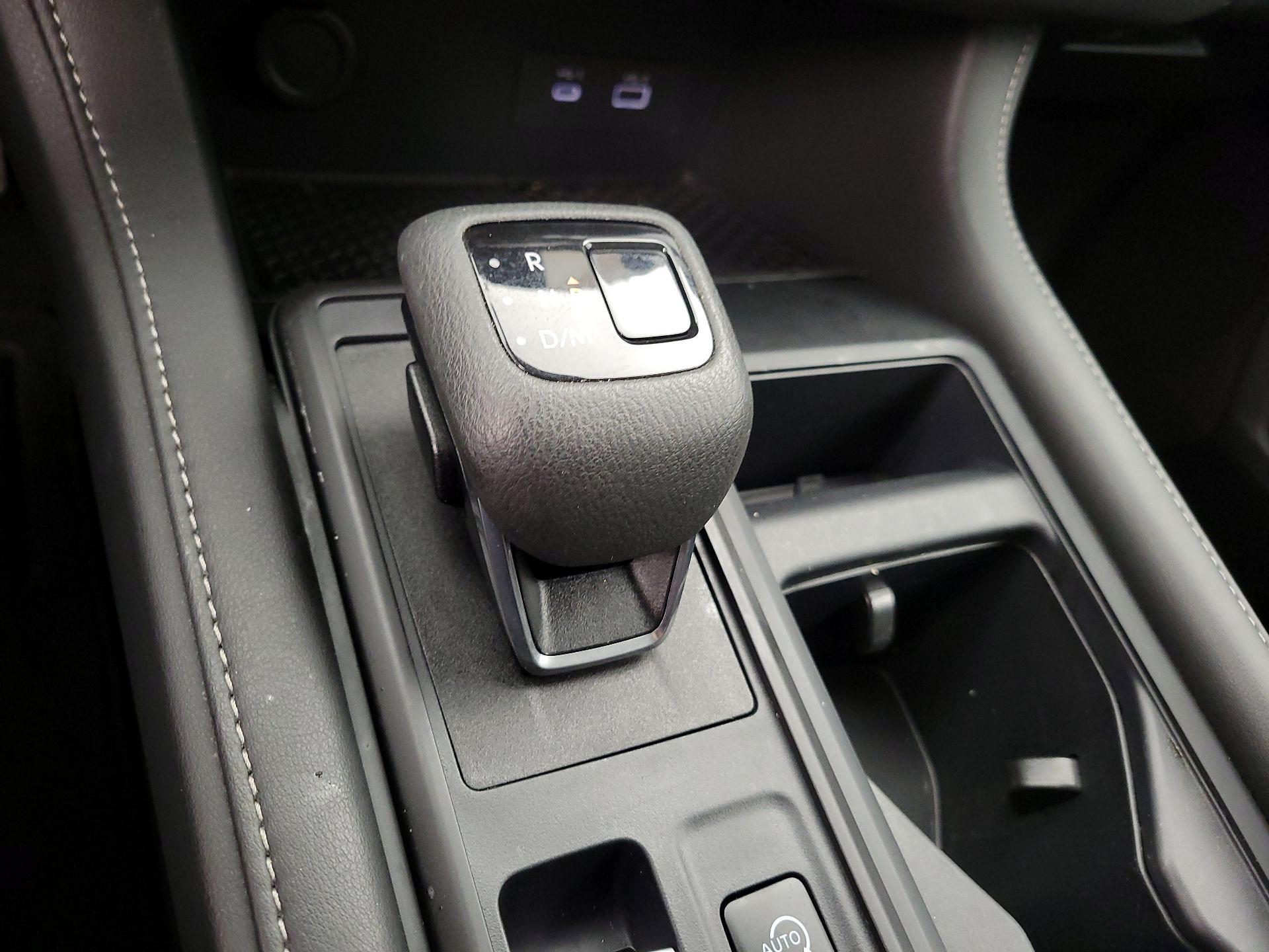 Thumbnail: 2024 Nissan Pathfinder - 17