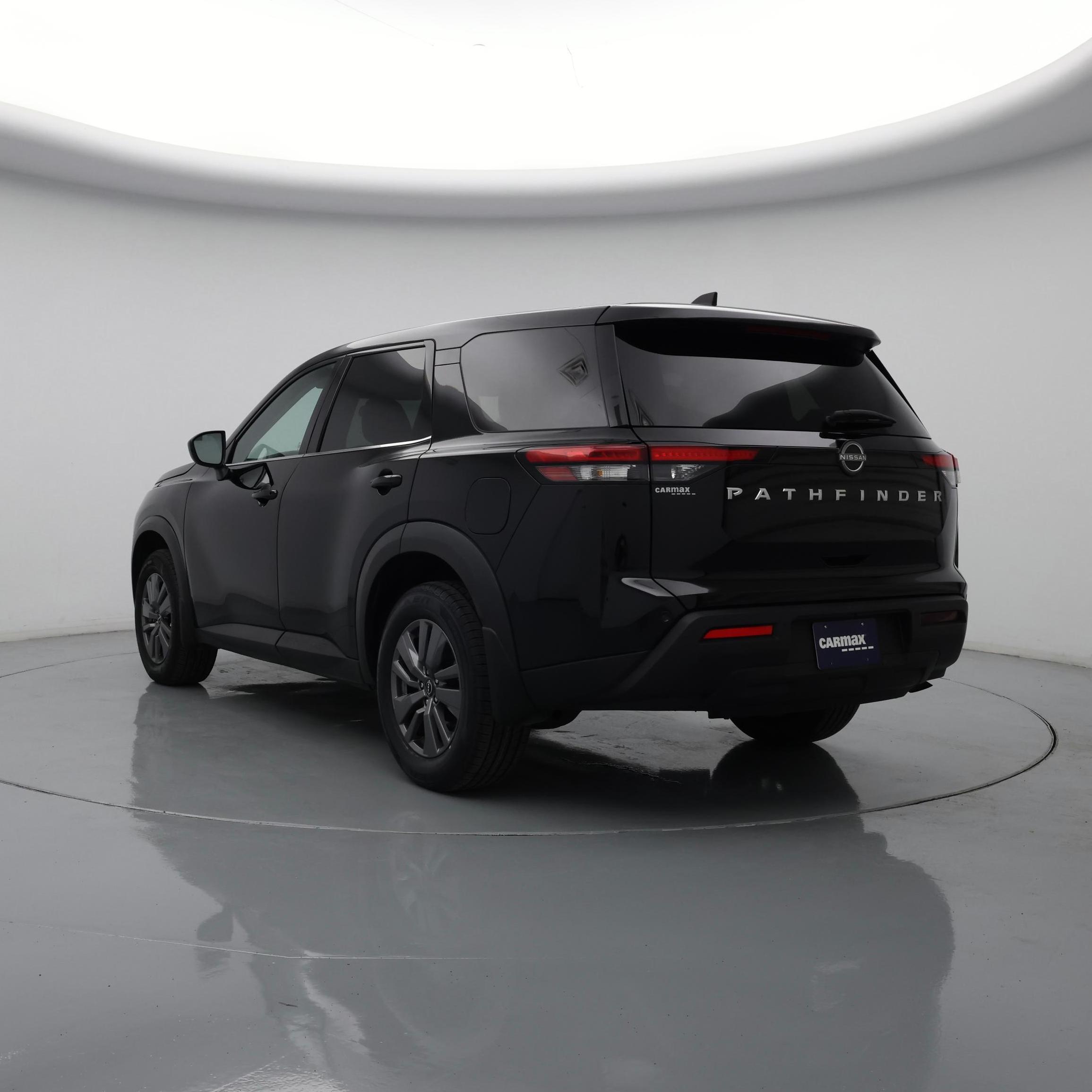 Thumbnail: 2024 Nissan Pathfinder - 2