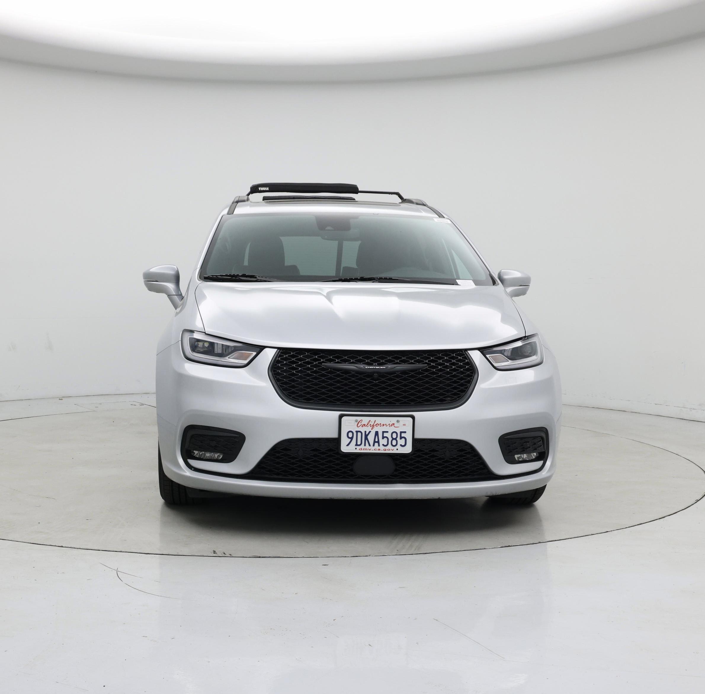 Thumbnail: 2022 Chrysler Pacifica - 5