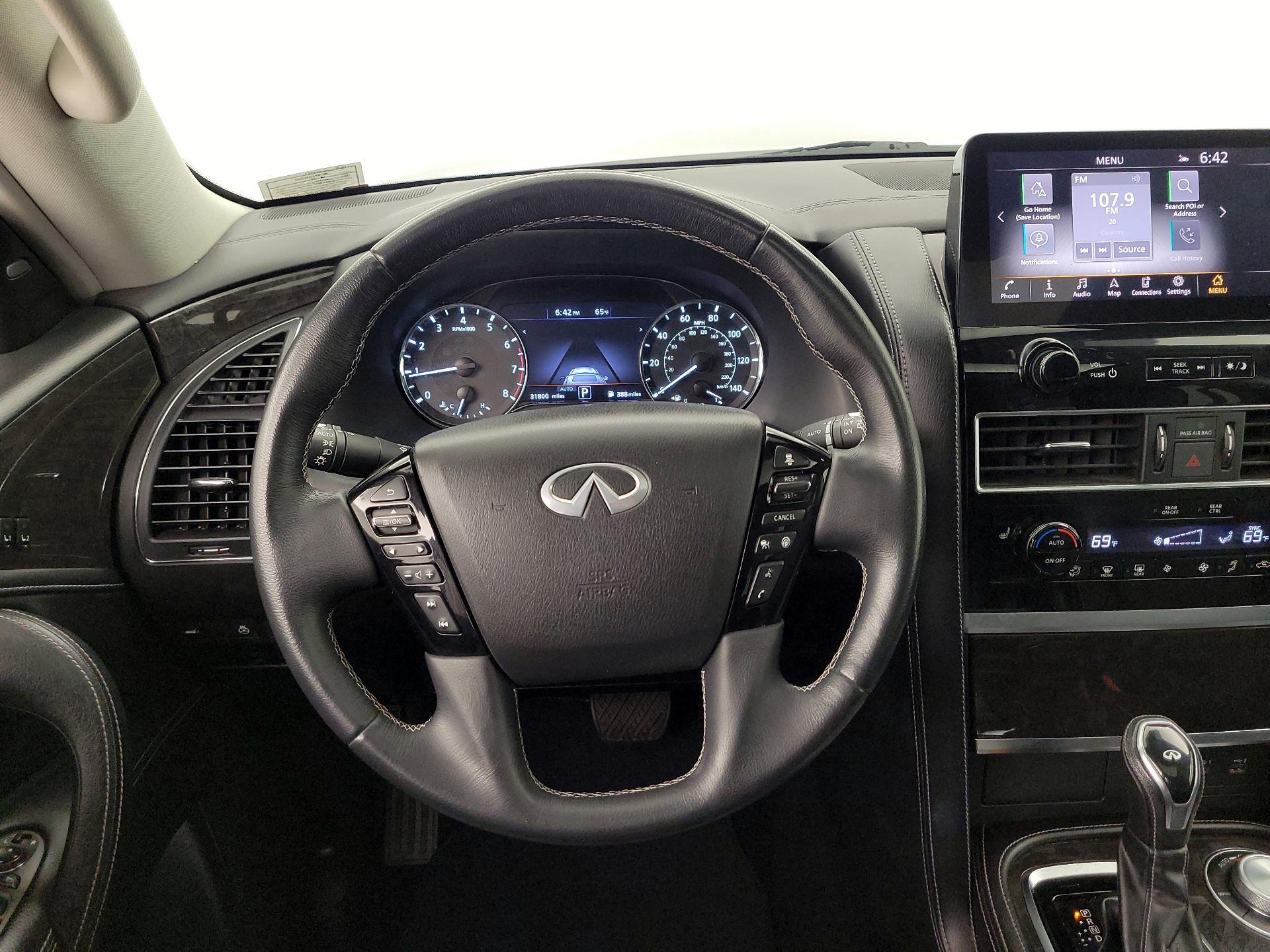 Thumbnail: 2022 INFINITI QX80 - 10