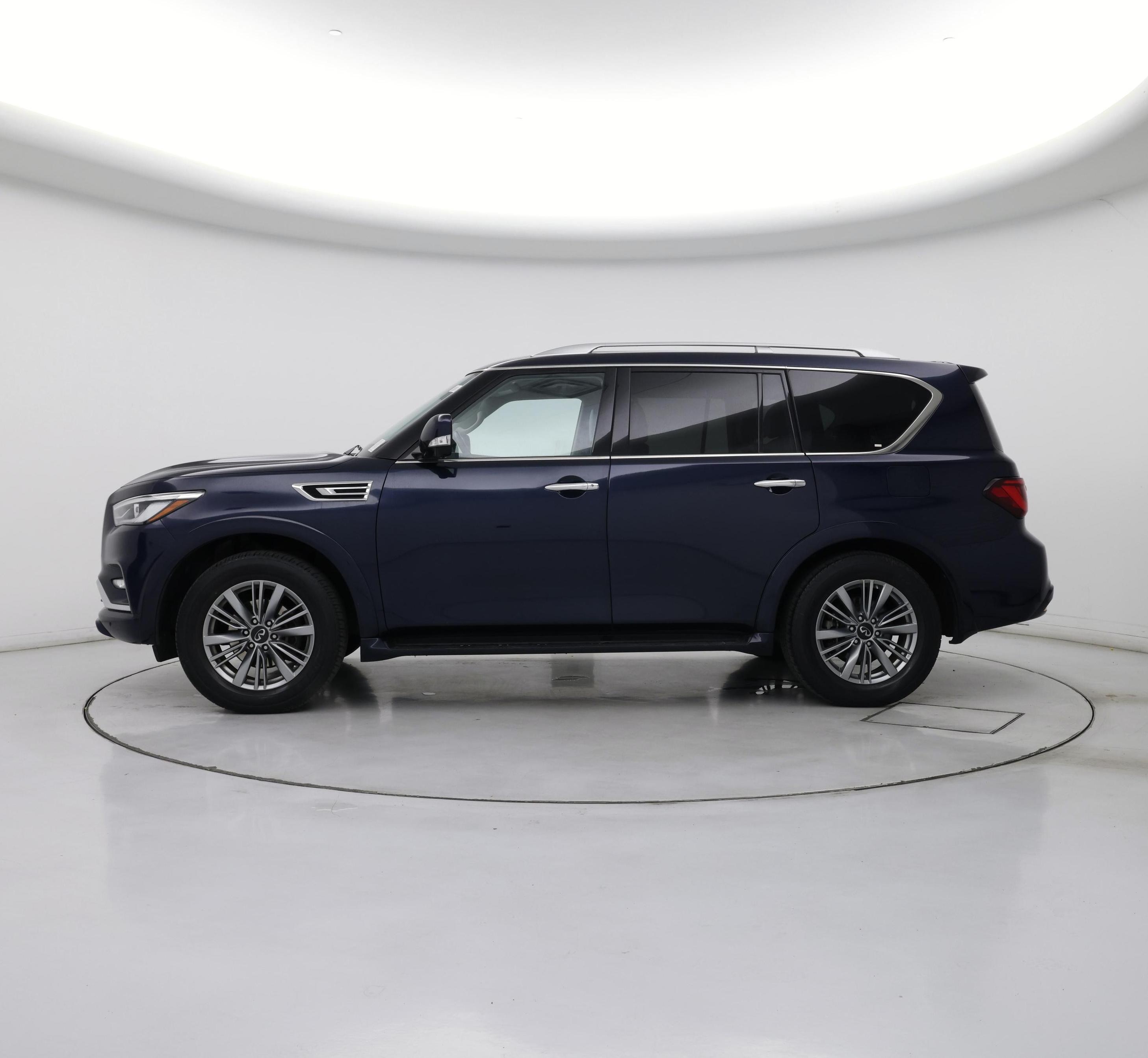 Thumbnail: 2022 INFINITI QX80 - 3