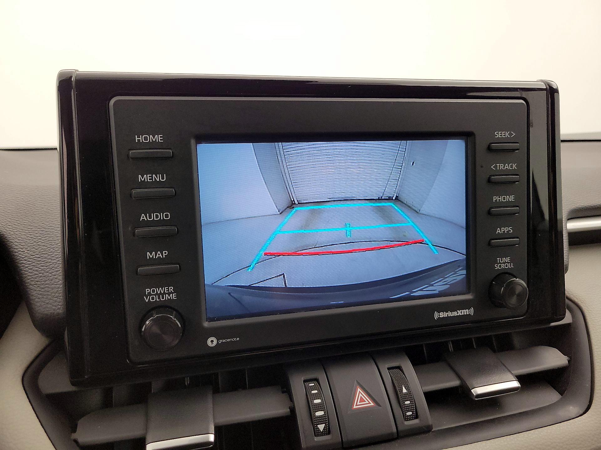 Thumbnail: 2021 Toyota RAV4 - 14