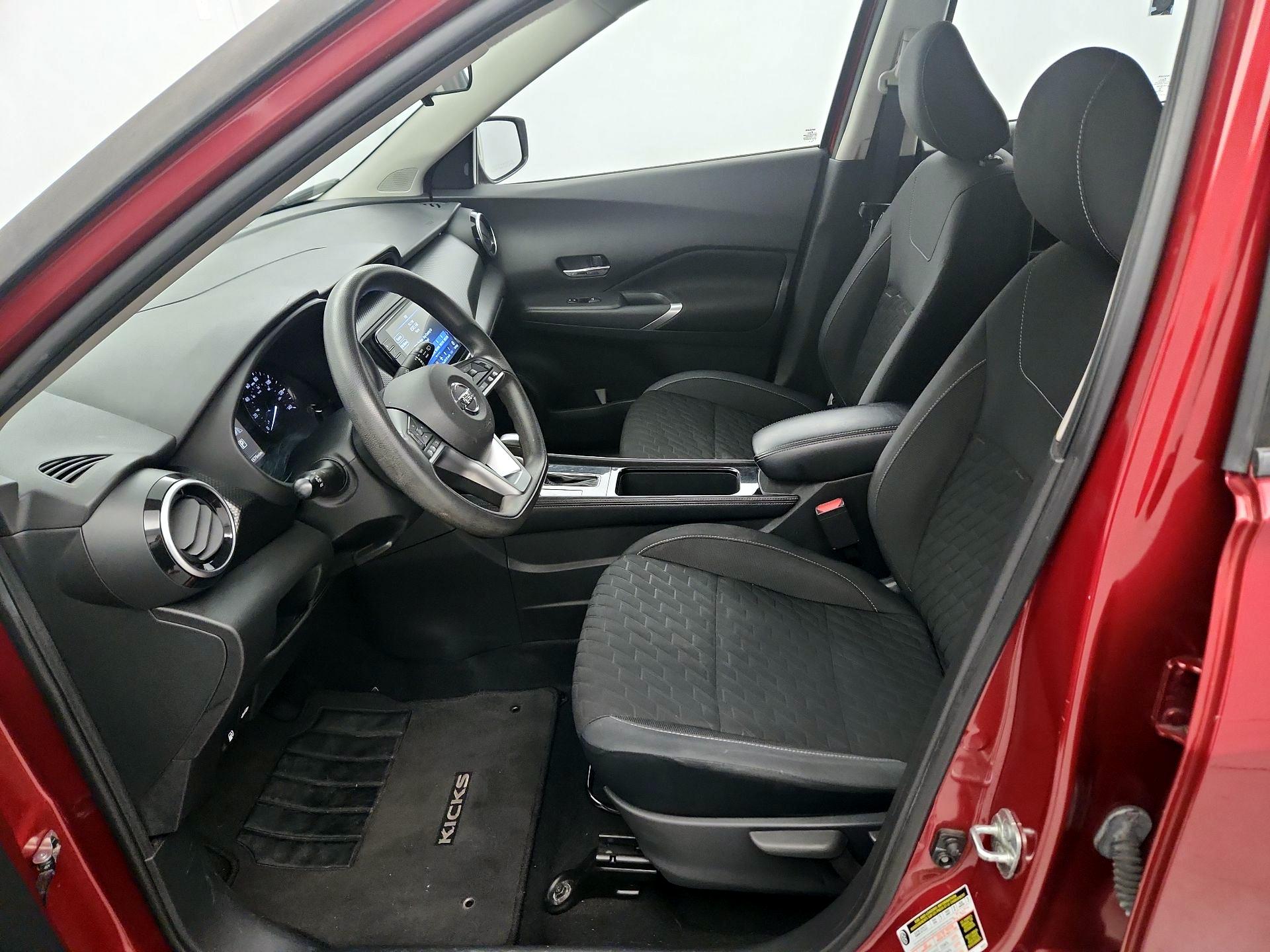 Thumbnail: 2021 Nissan Kicks - 11