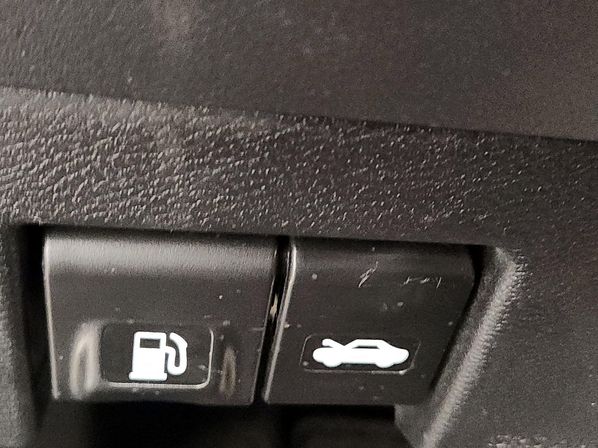 Thumbnail: 2021 Nissan Kicks - 13