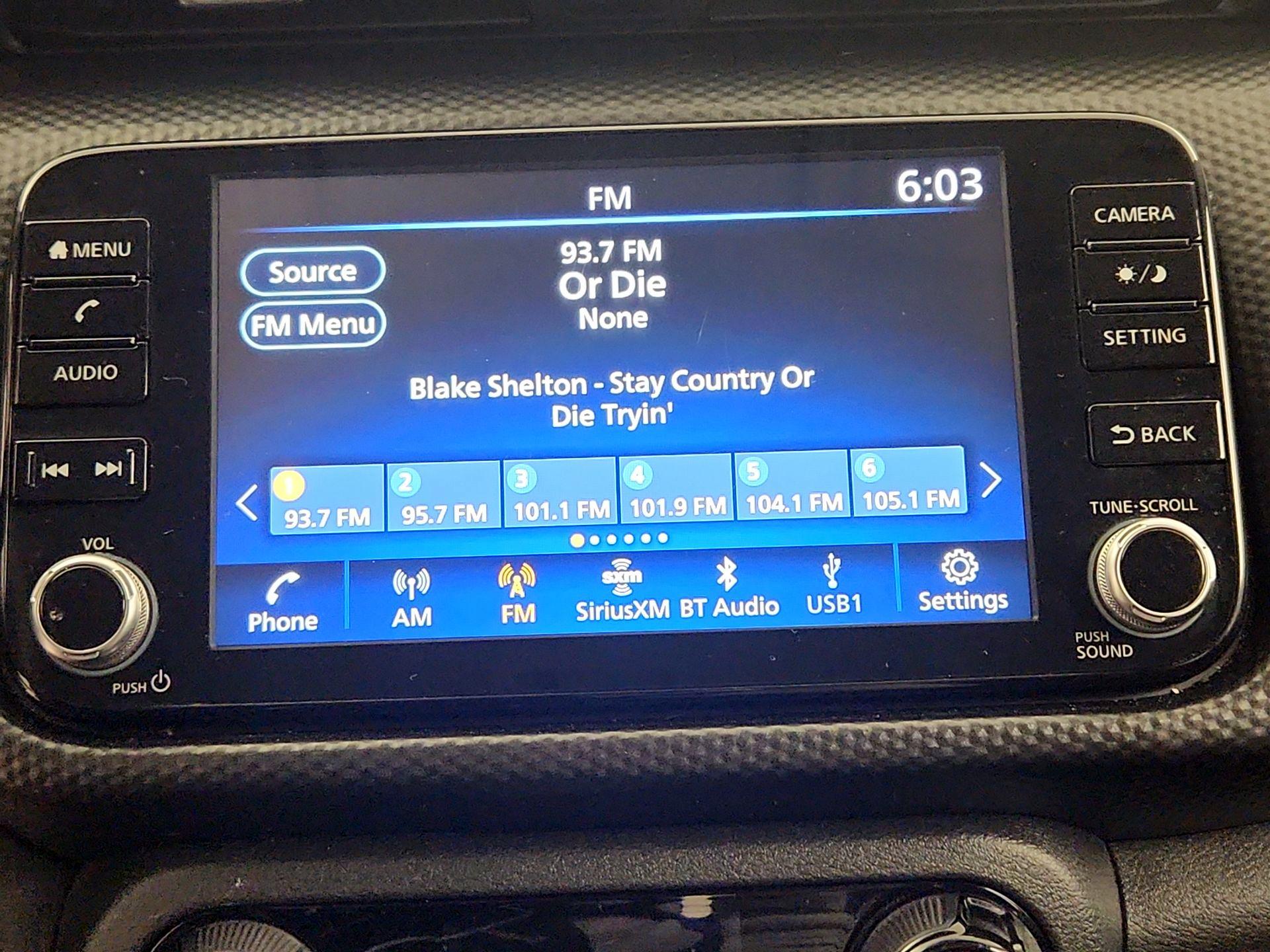 Thumbnail: 2021 Nissan Kicks - 15