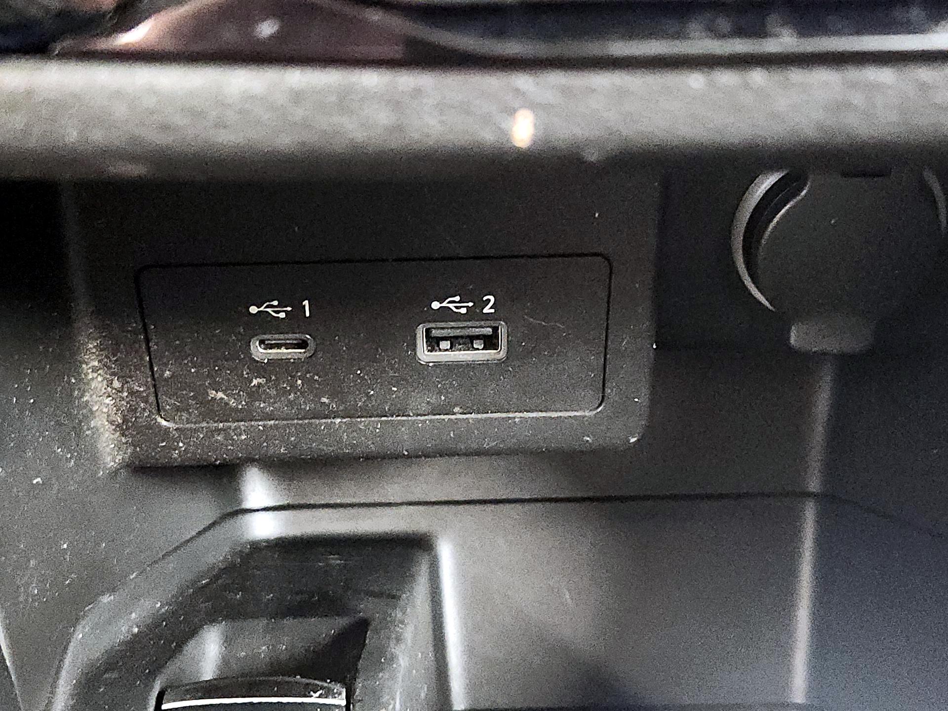 Thumbnail: 2021 Nissan Kicks - 18