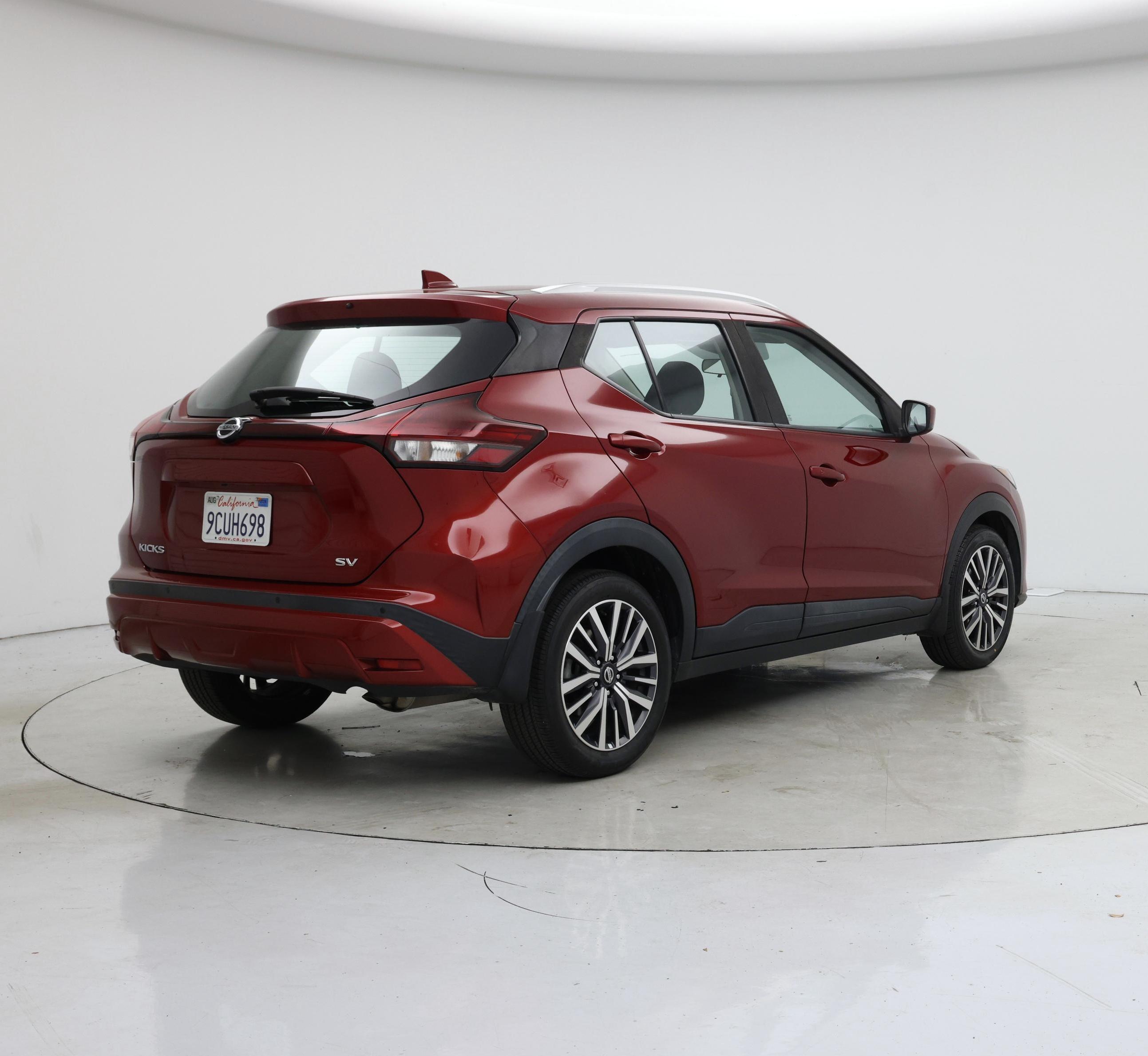 Thumbnail: 2021 Nissan Kicks - 8