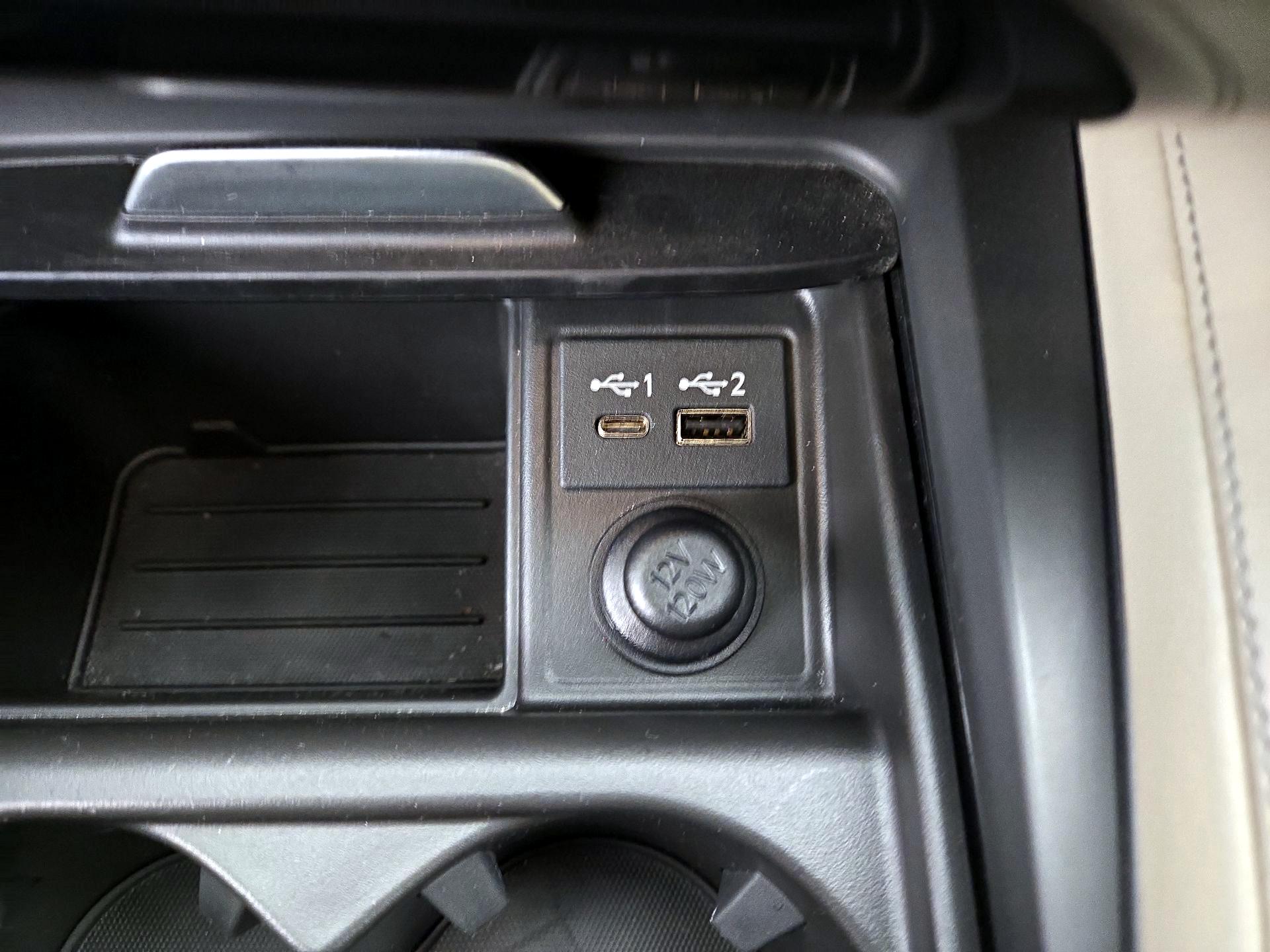 Thumbnail: 2020 INFINITI QX50 - 19