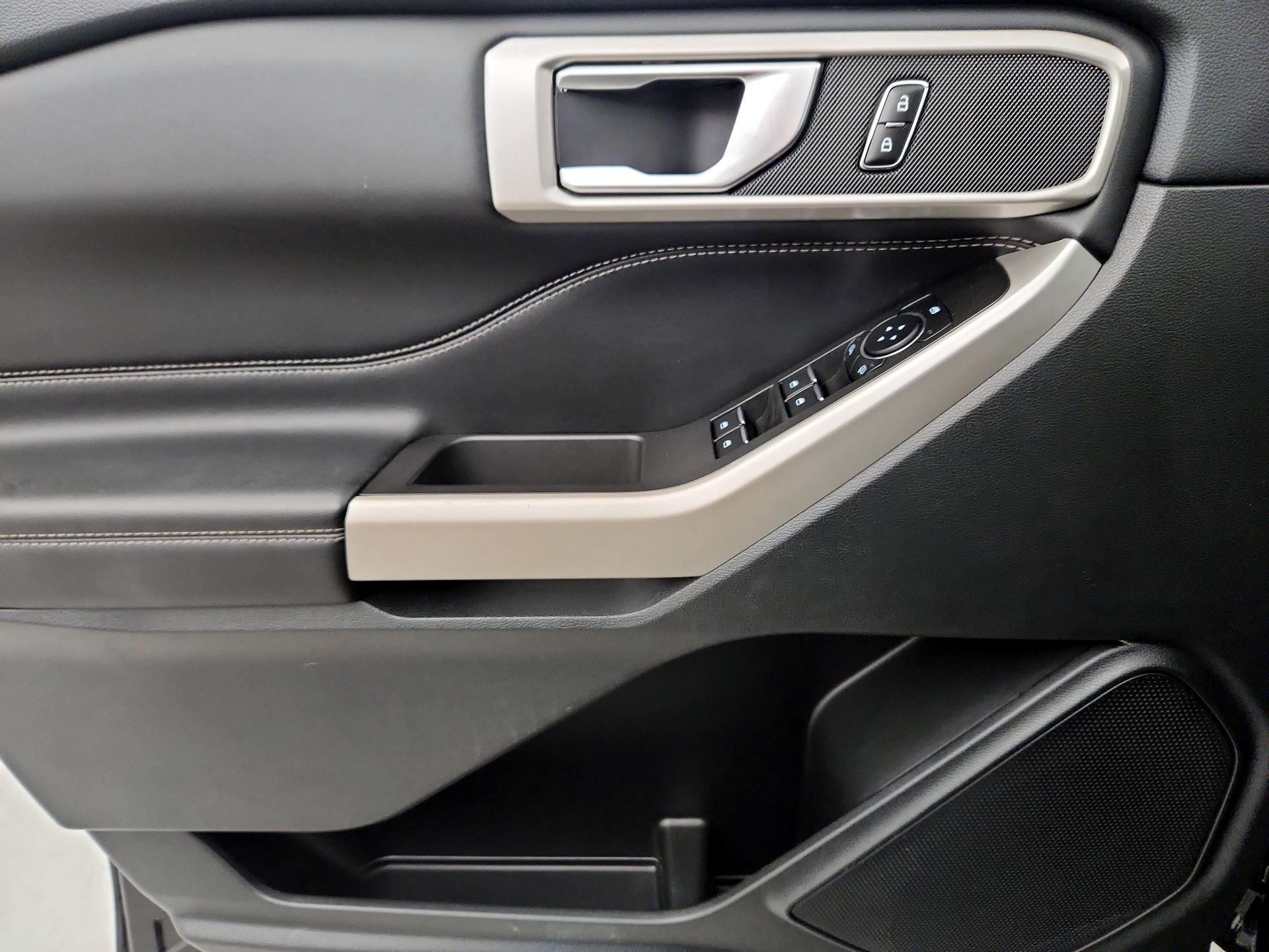 Thumbnail: 2023 Ford Explorer - 12