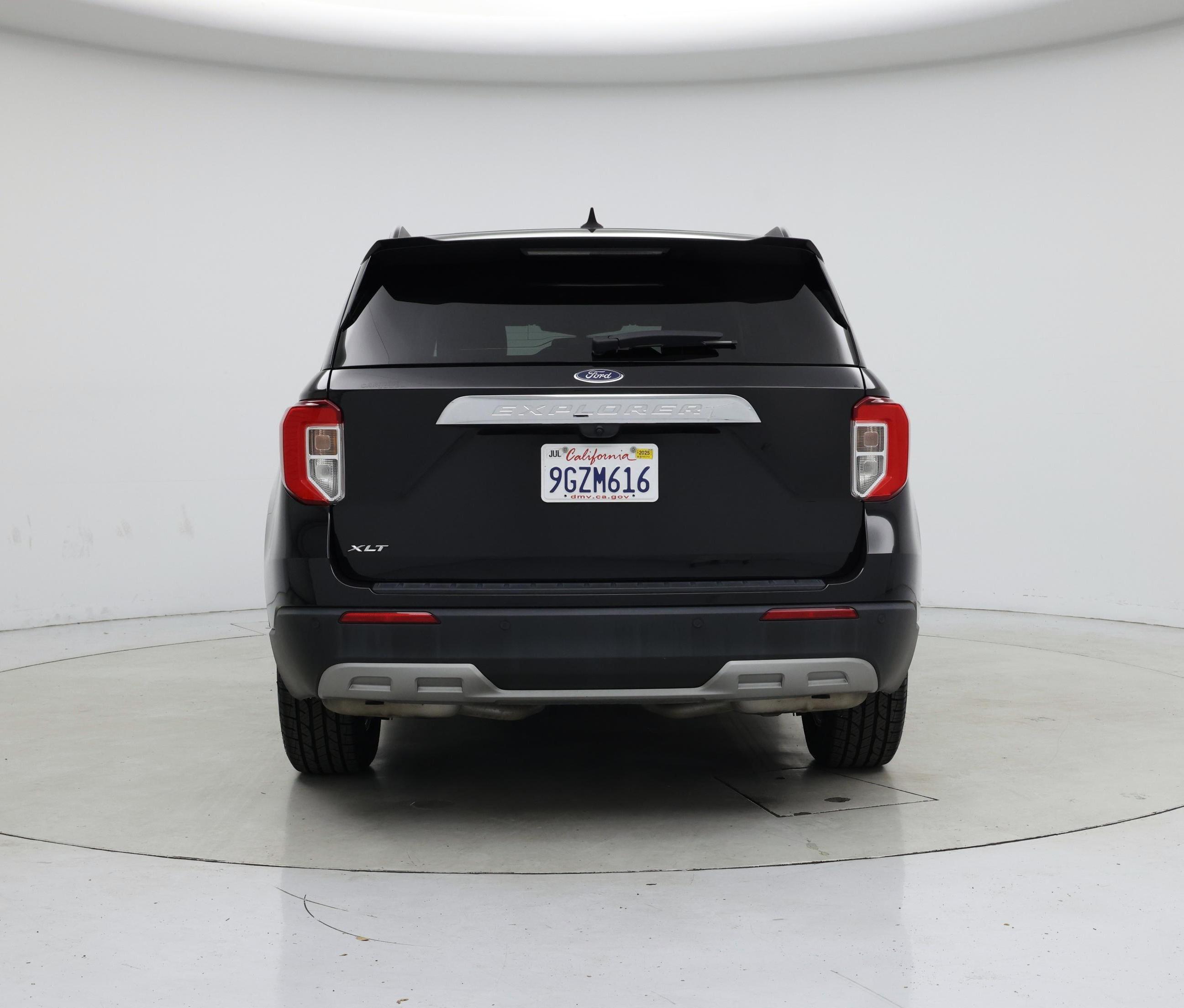 Thumbnail: 2023 Ford Explorer - 6