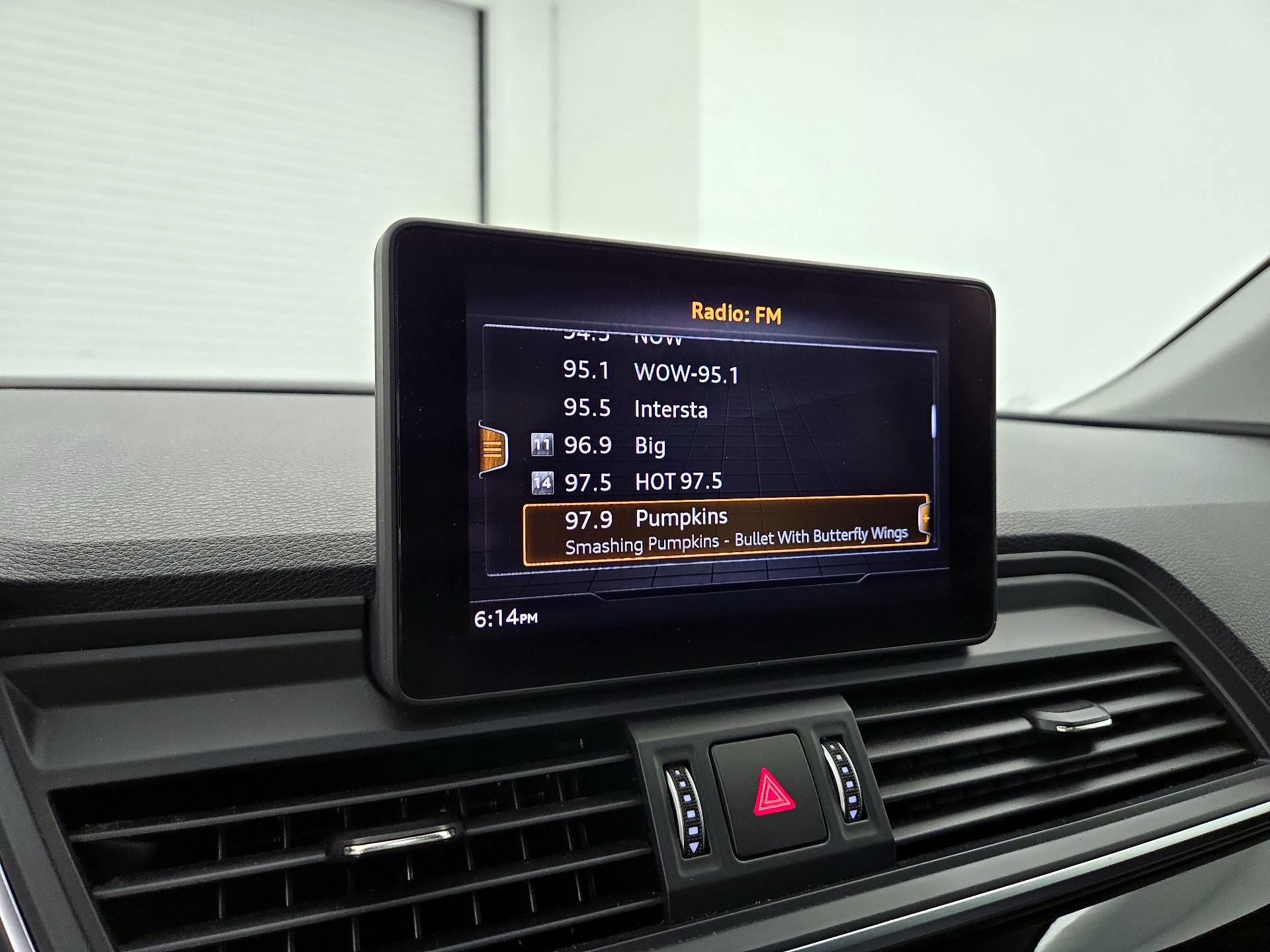 Thumbnail: 2020 Audi Q5 - 15