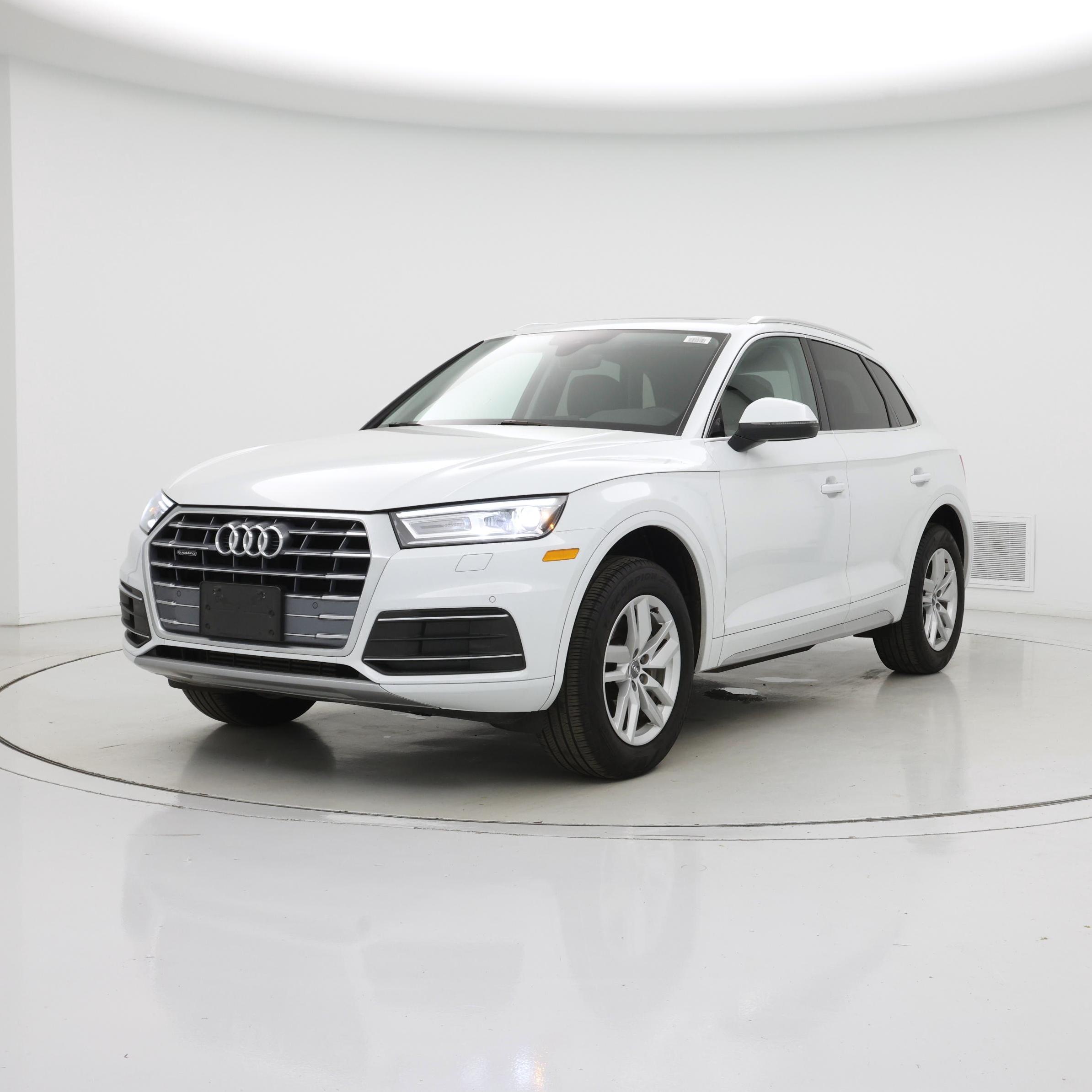 Thumbnail: 2020 Audi Q5 - 4