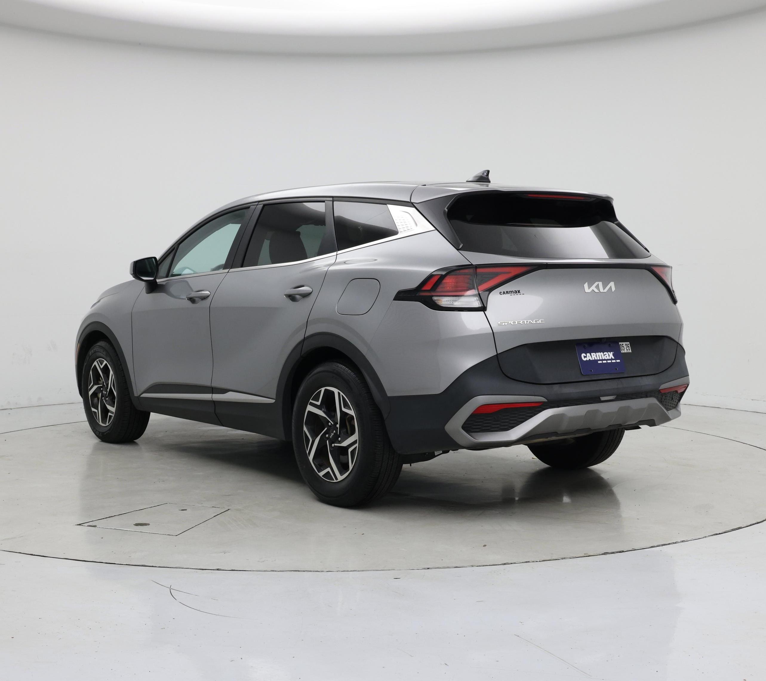 Thumbnail: 2023 Kia Sportage - 2