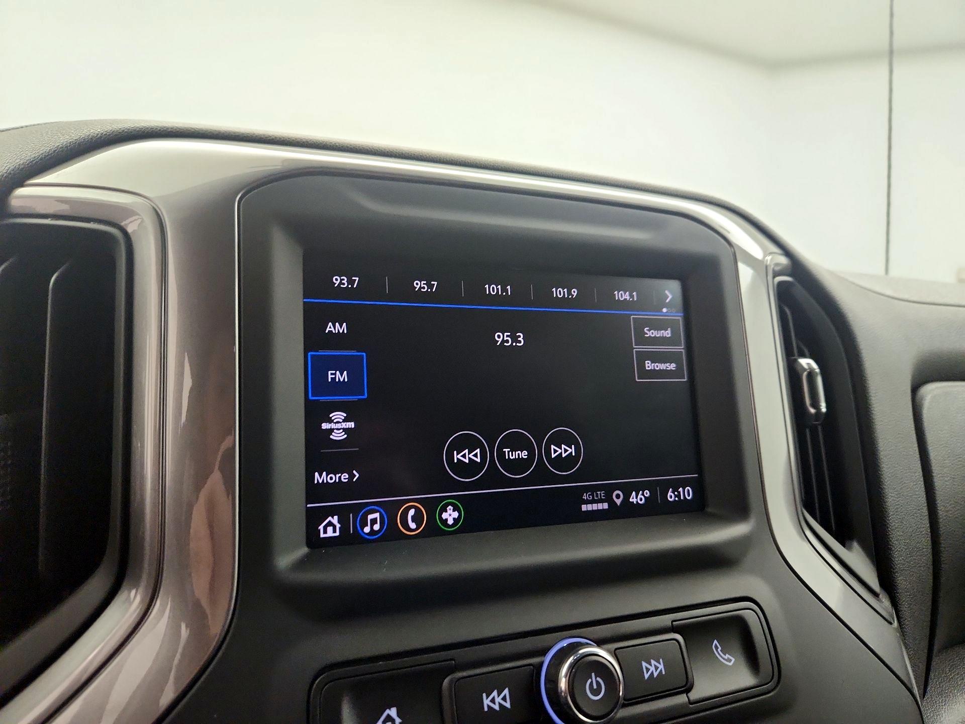 Thumbnail: 2024 Chevrolet Silverado 1500 - 15