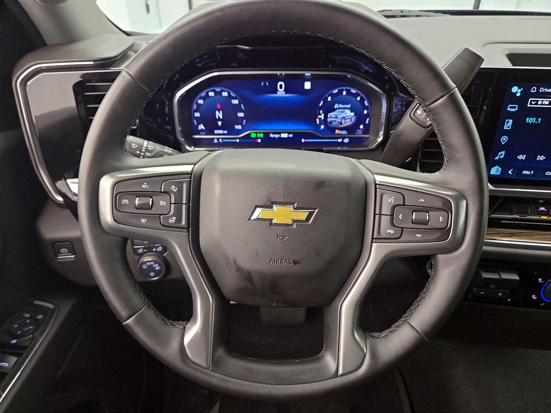 Thumbnail: 2023 Chevrolet Silverado 1500 - 10