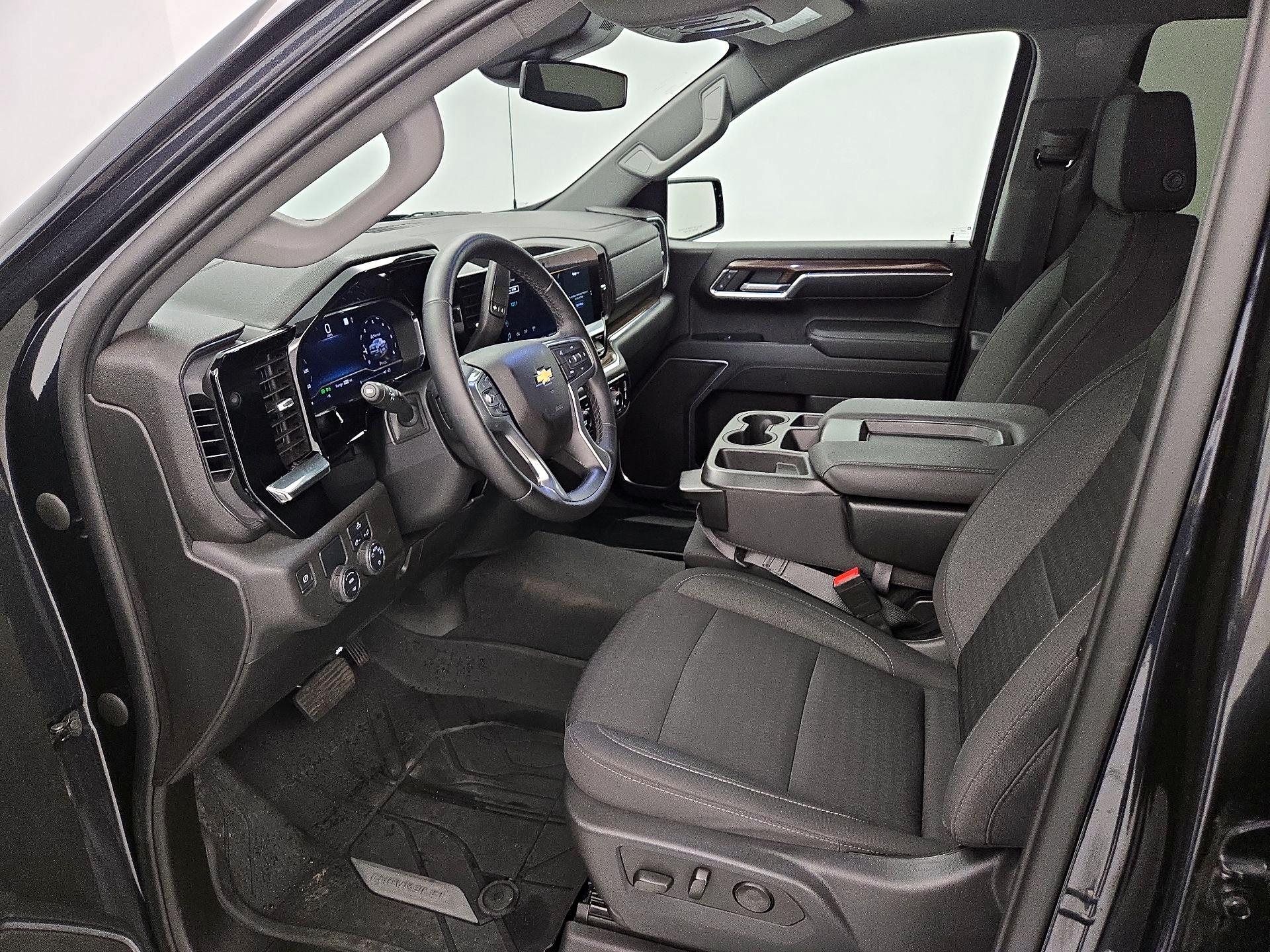 Thumbnail: 2023 Chevrolet Silverado 1500 - 11