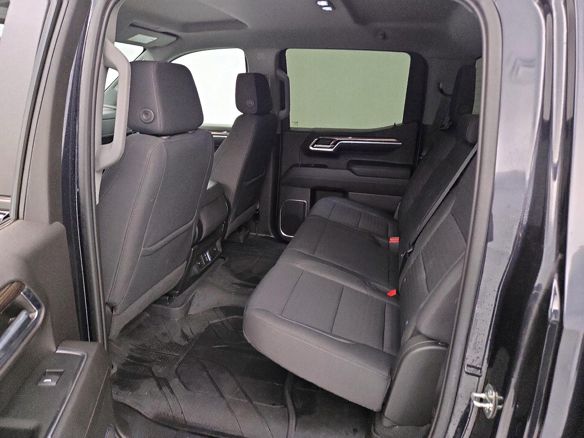 Thumbnail: 2023 Chevrolet Silverado 1500 - 19