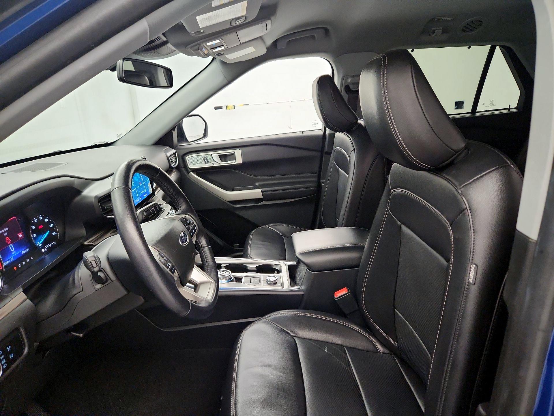 Thumbnail: 2023 Ford Explorer - 11