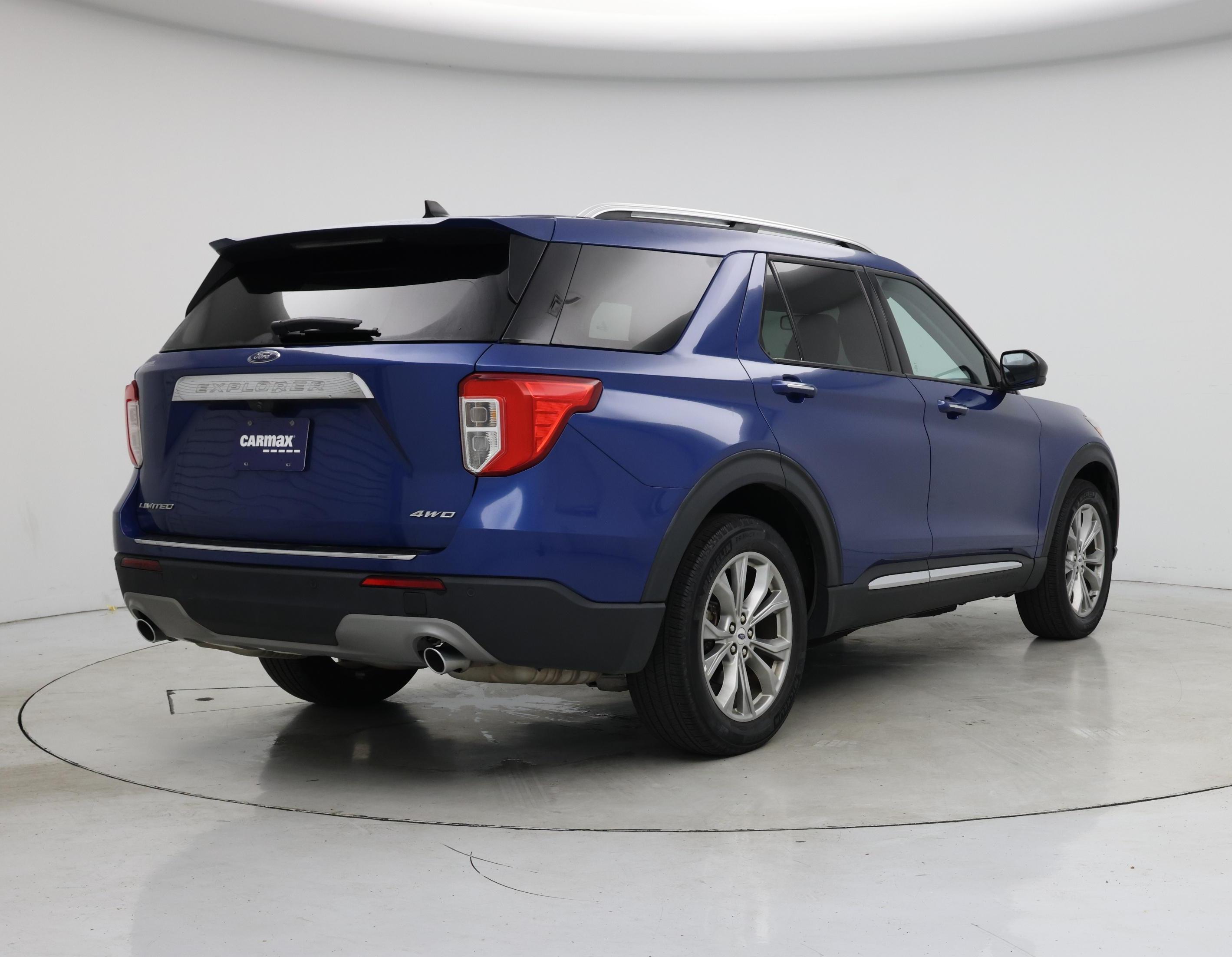 Thumbnail: 2023 Ford Explorer - 8