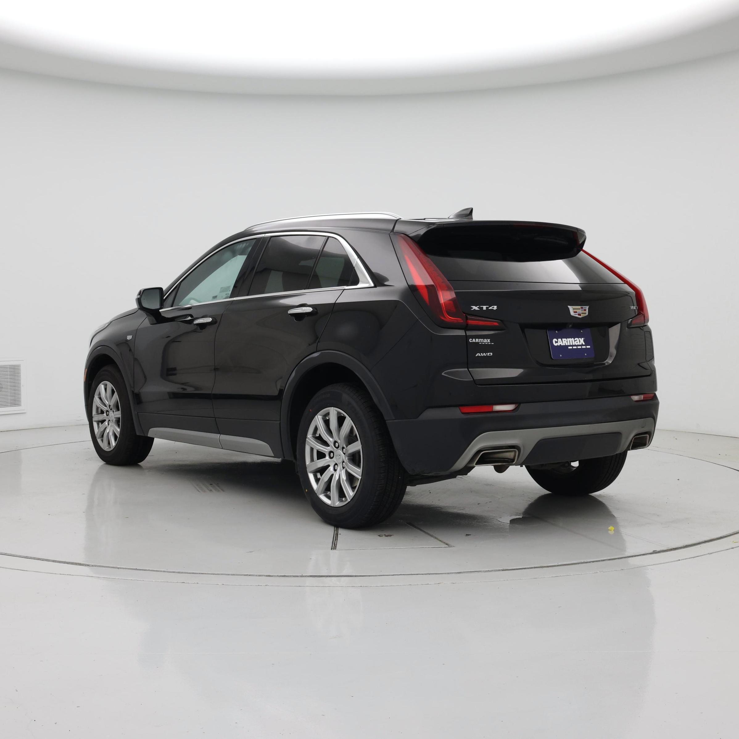 Thumbnail: 2023 Cadillac XT4 - 2