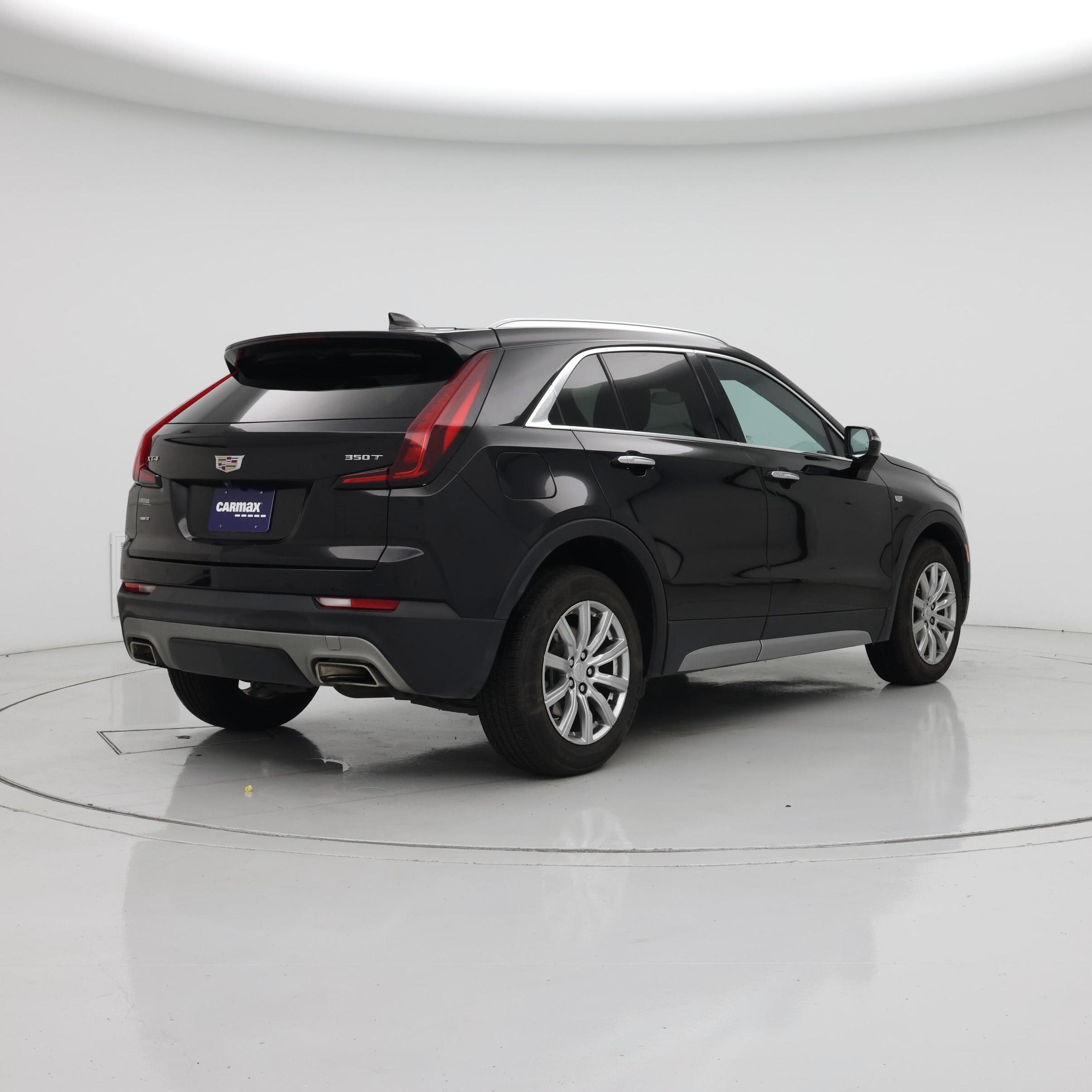 Thumbnail: 2023 Cadillac XT4 - 8