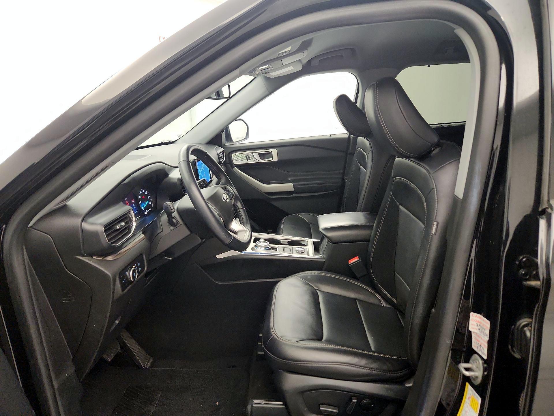 Thumbnail: 2023 Ford Explorer - 11