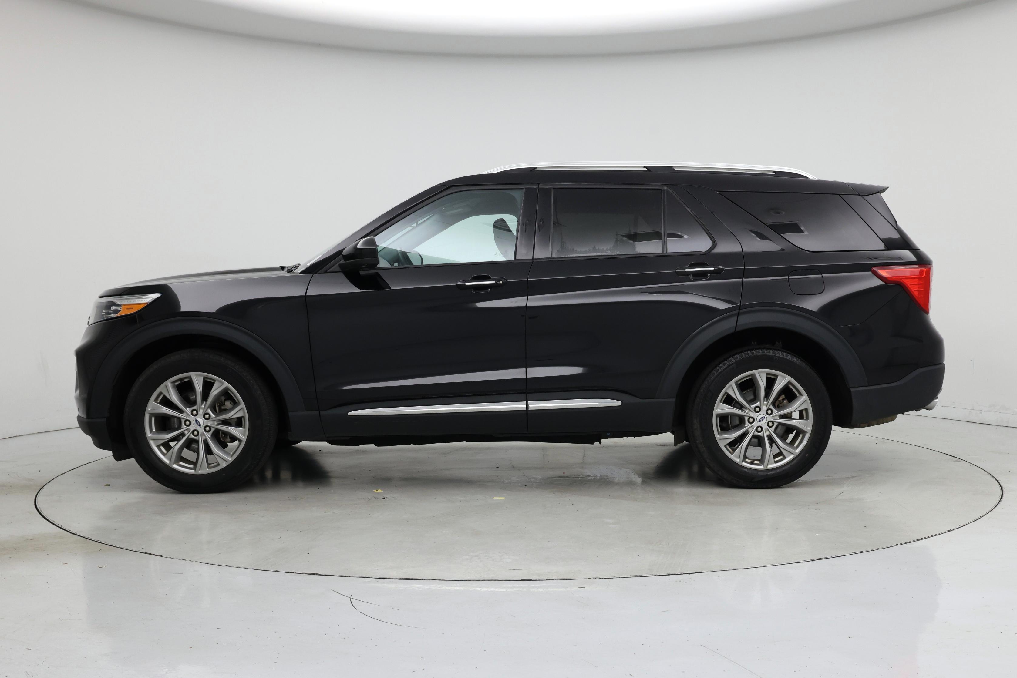 Thumbnail: 2023 Ford Explorer - 3