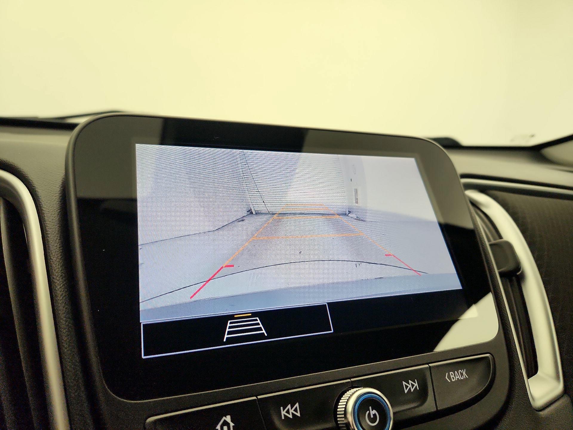 Thumbnail: 2023 Chevrolet Malibu - 14