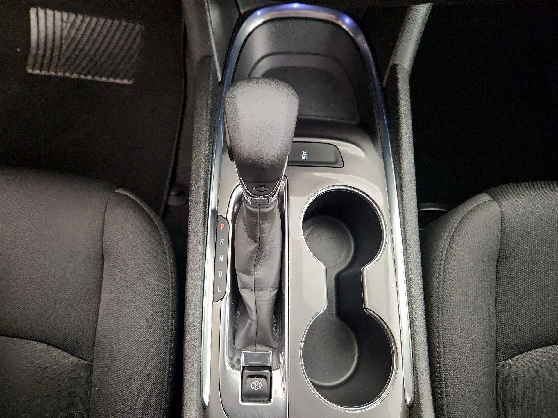 Thumbnail: 2023 Chevrolet Malibu - 17