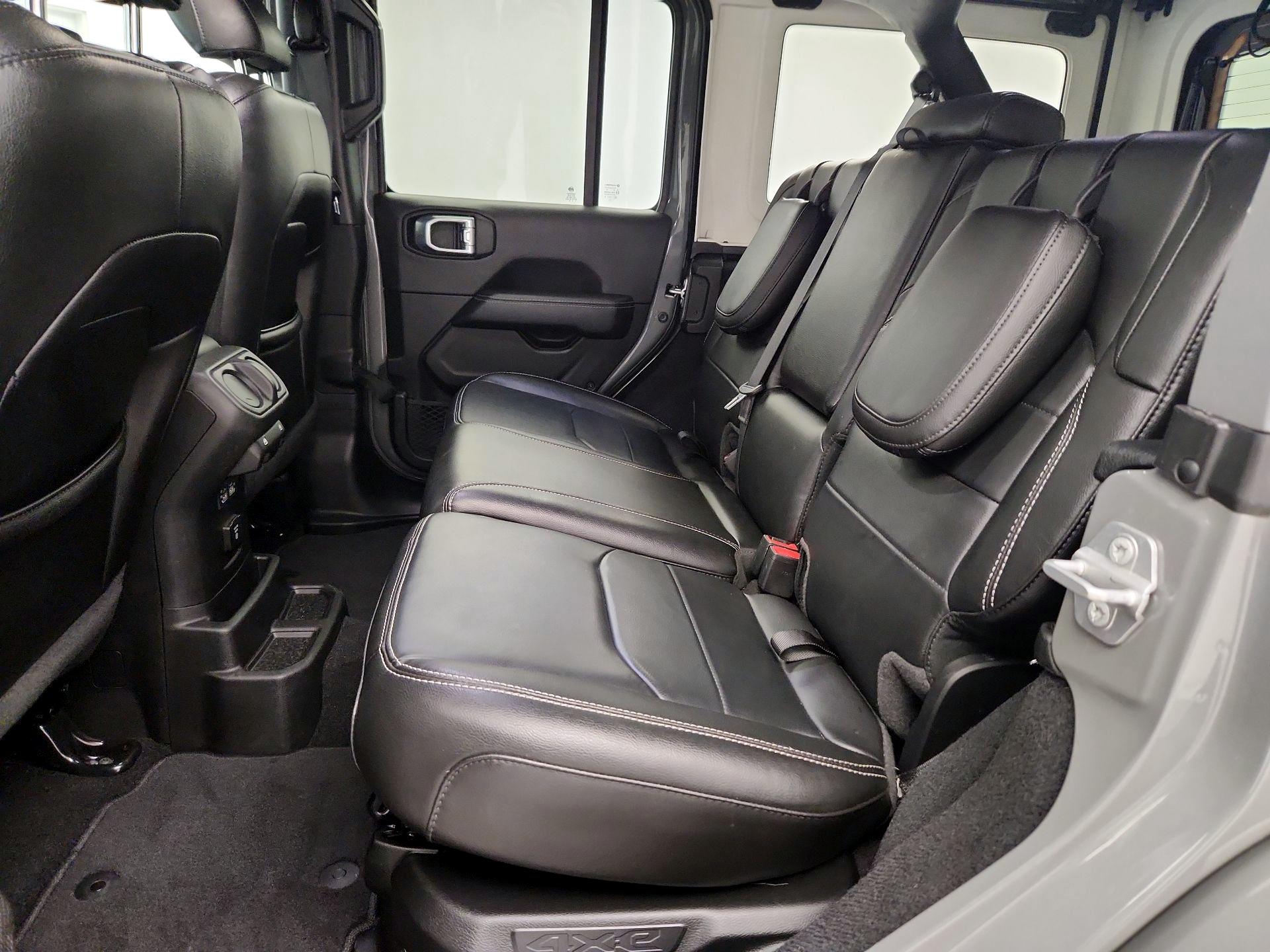 Thumbnail: 2021 Jeep Wrangler - 20