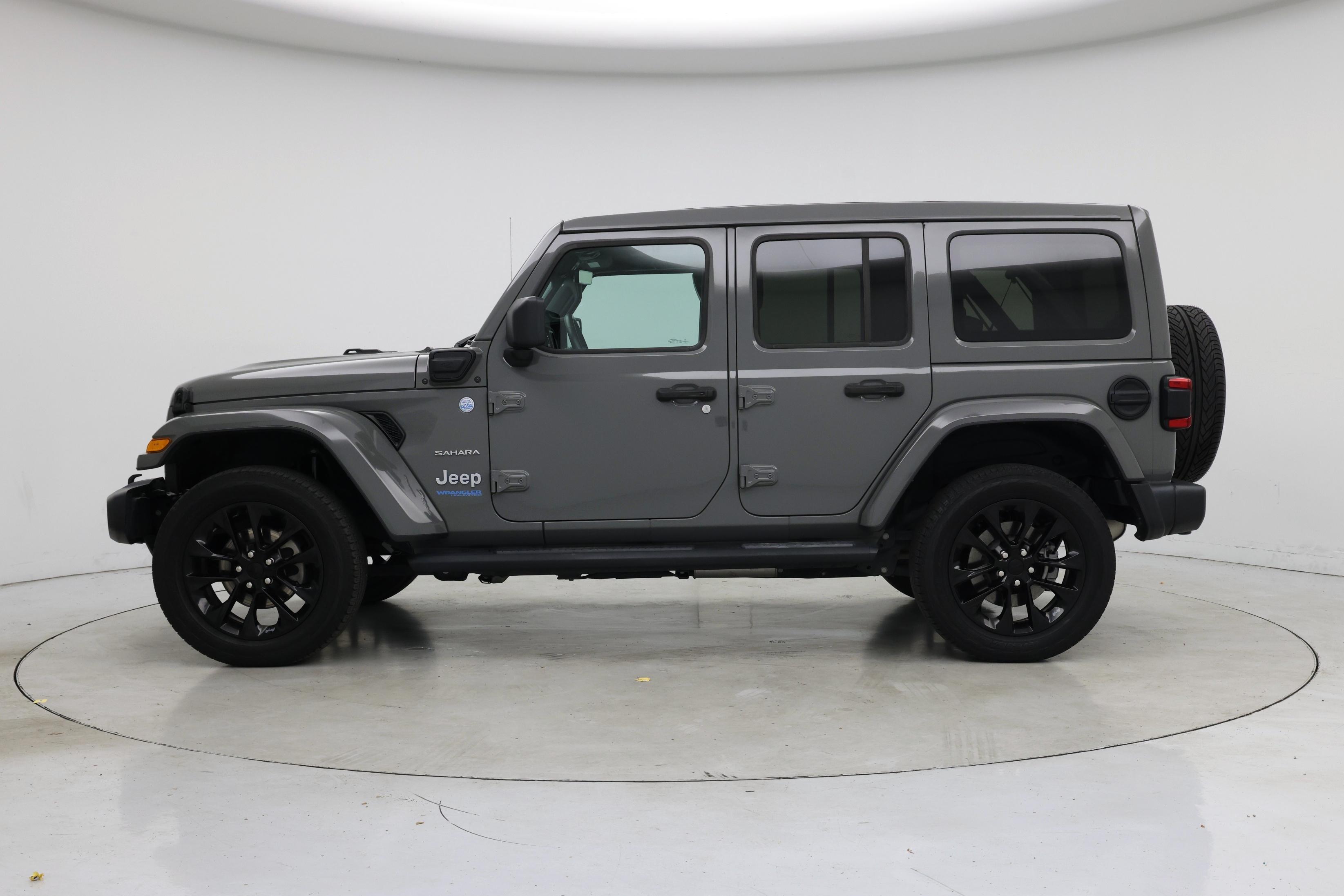 Thumbnail: 2021 Jeep Wrangler - 3