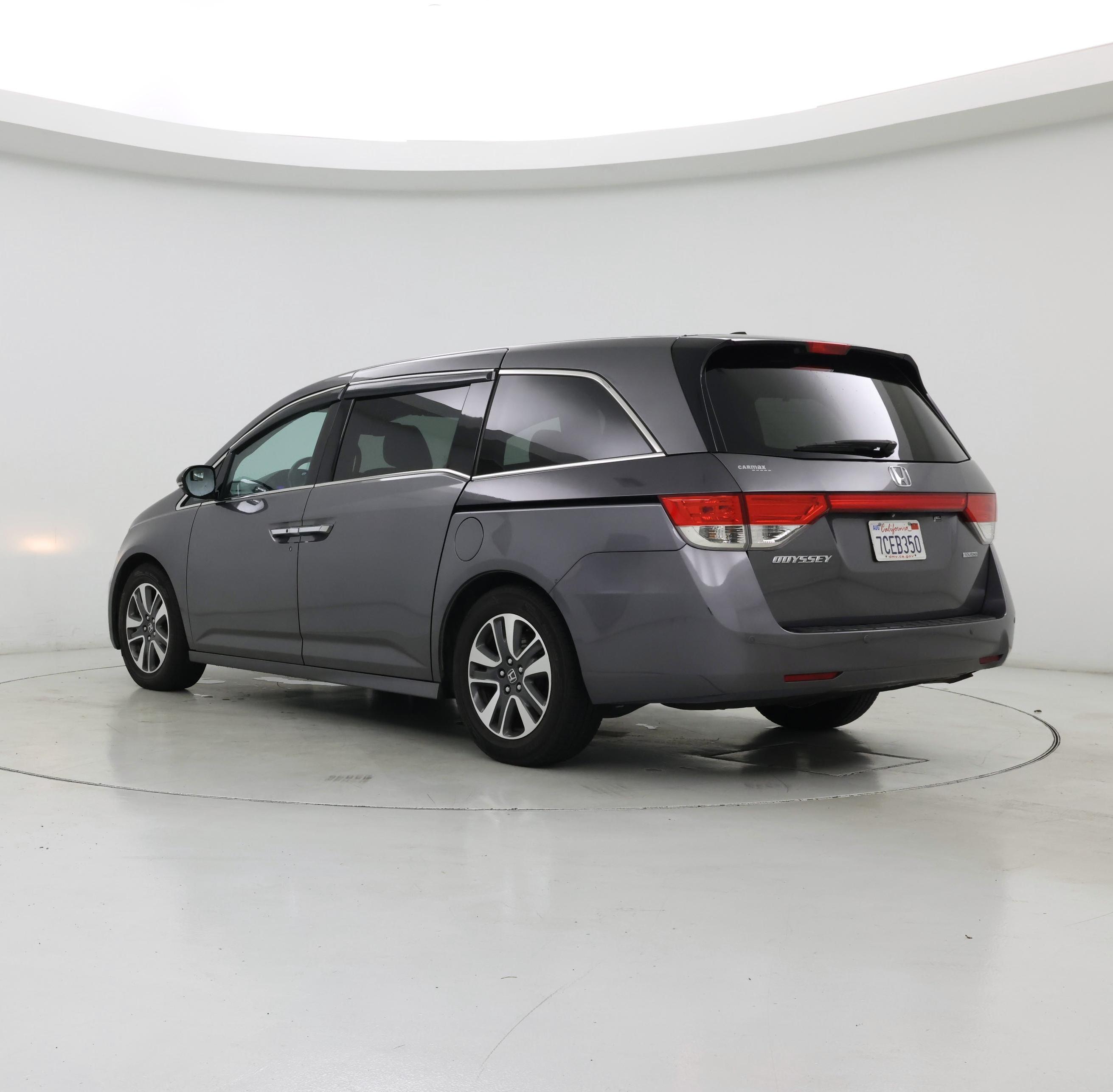 Thumbnail: 2014 Honda Odyssey - 2