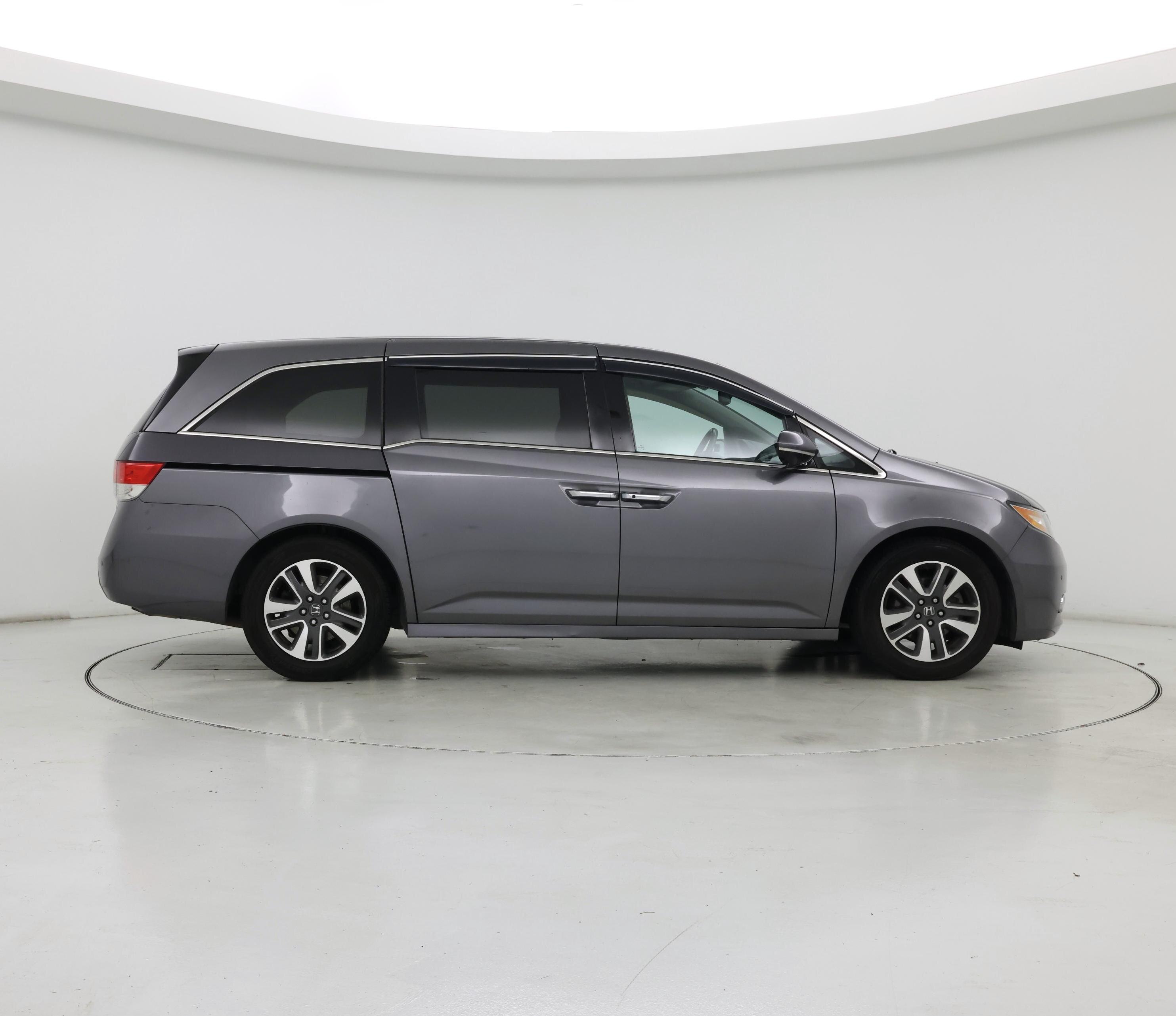 Thumbnail: 2014 Honda Odyssey - 7