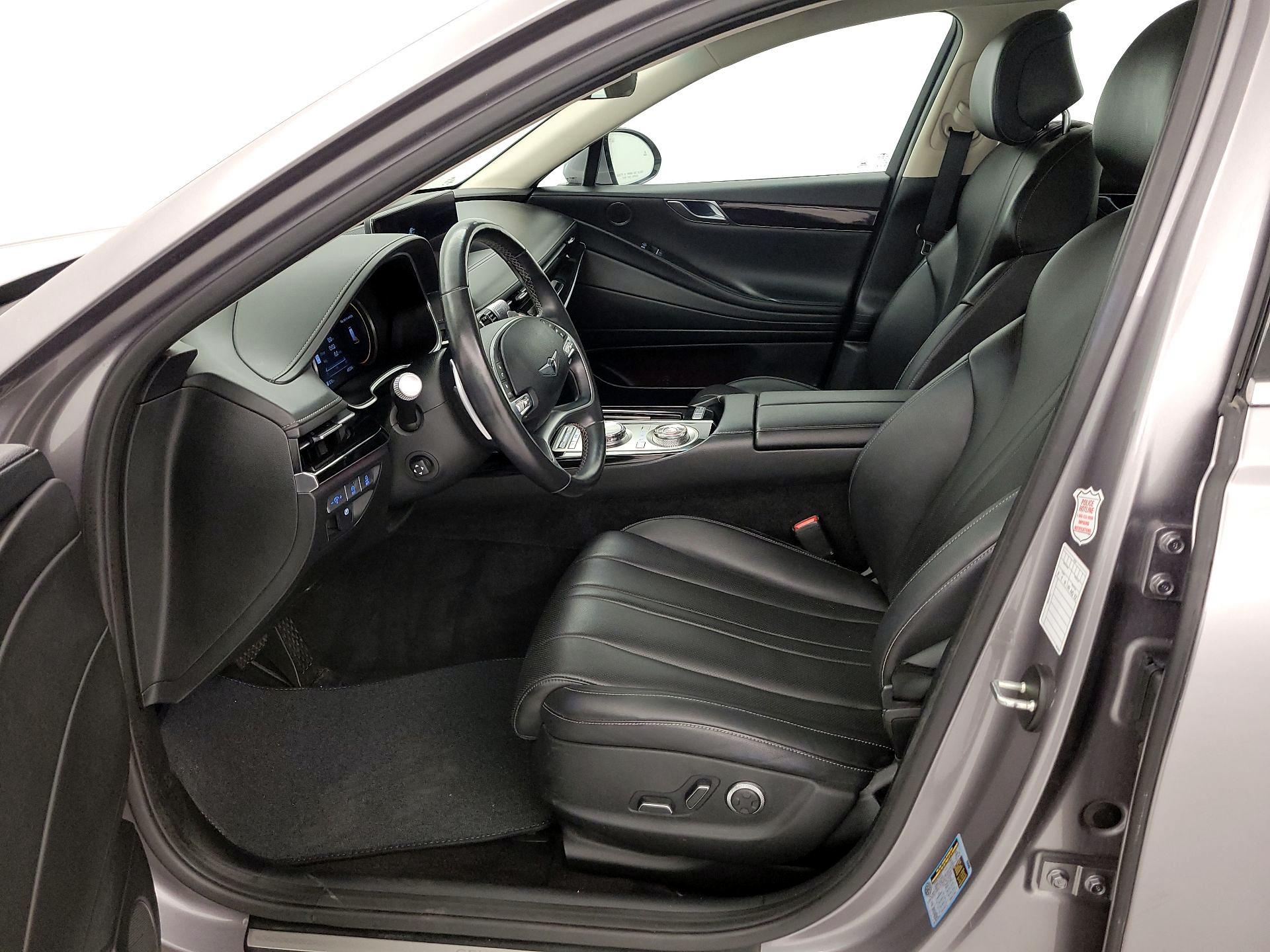 Thumbnail: 2023 Genesis G80 - 11