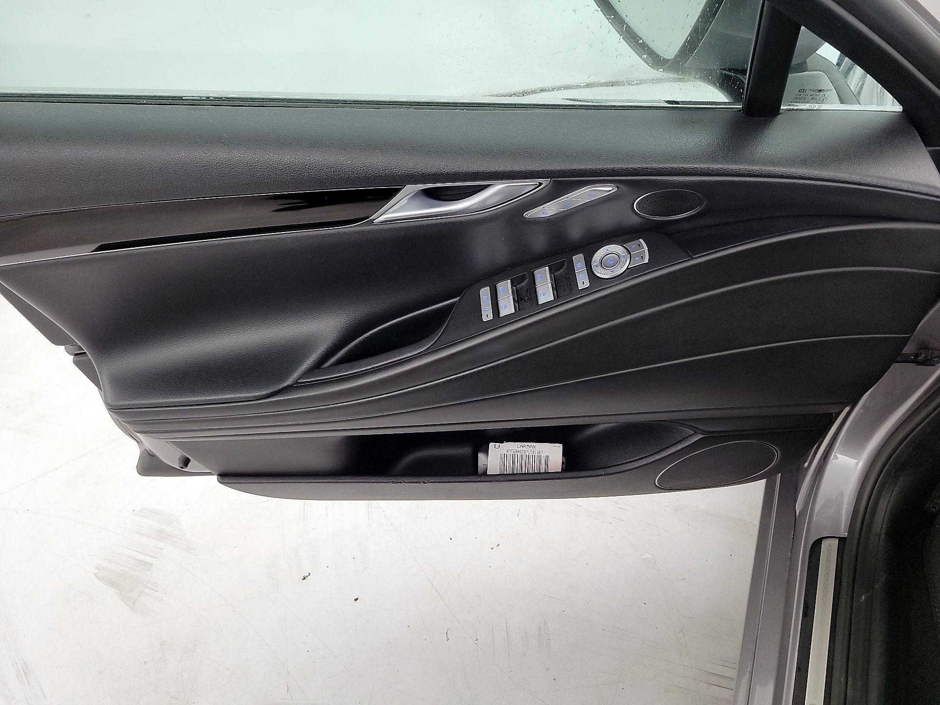 Thumbnail: 2023 Genesis G80 - 12