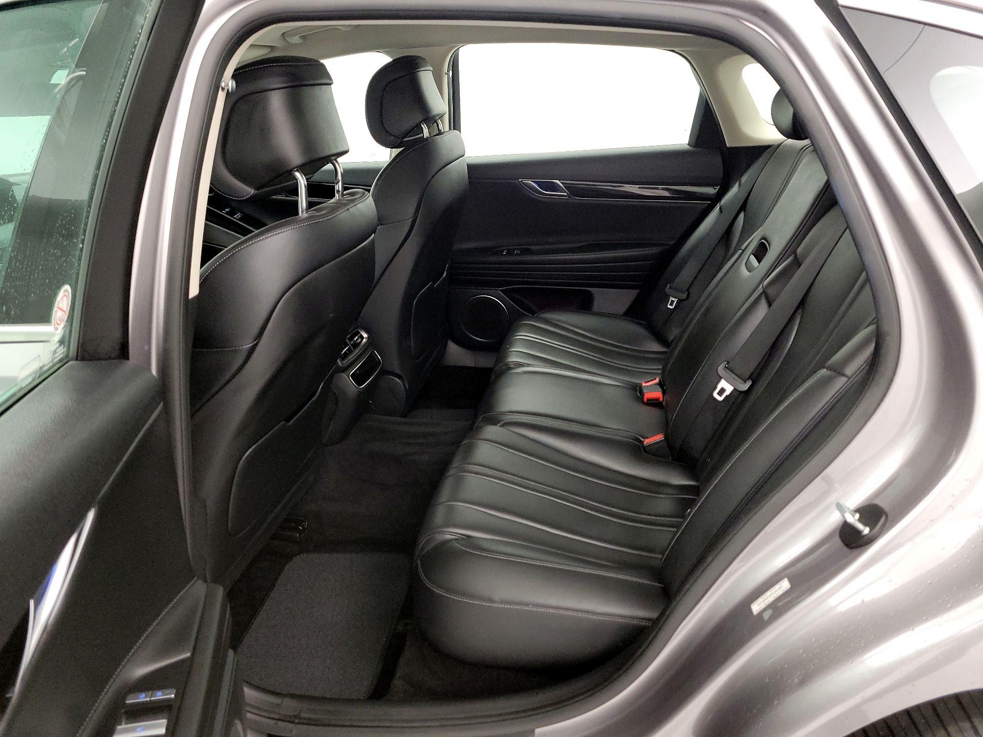 Thumbnail: 2023 Genesis G80 - 19