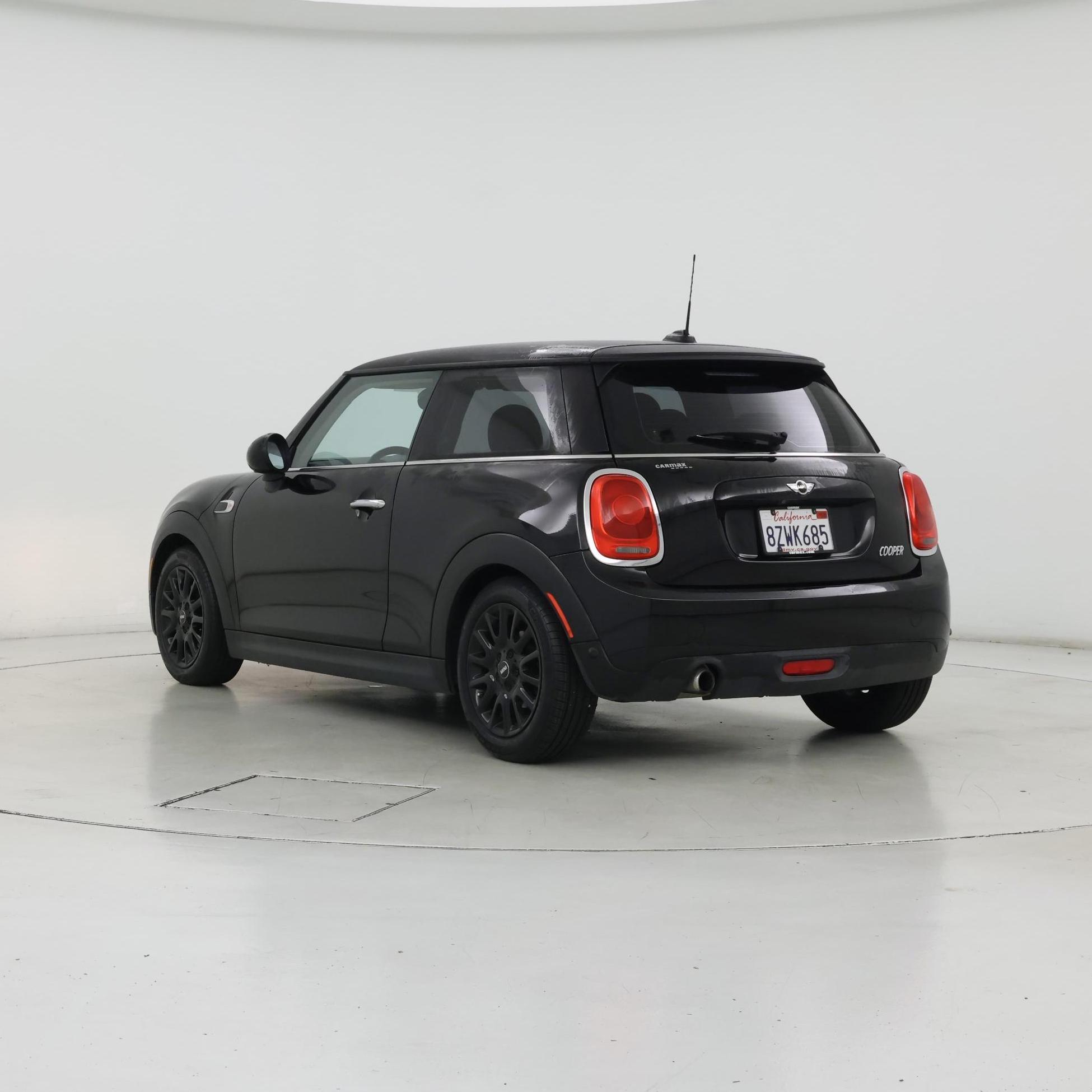 Thumbnail: 2018 MINI Cooper Hardtop - 2