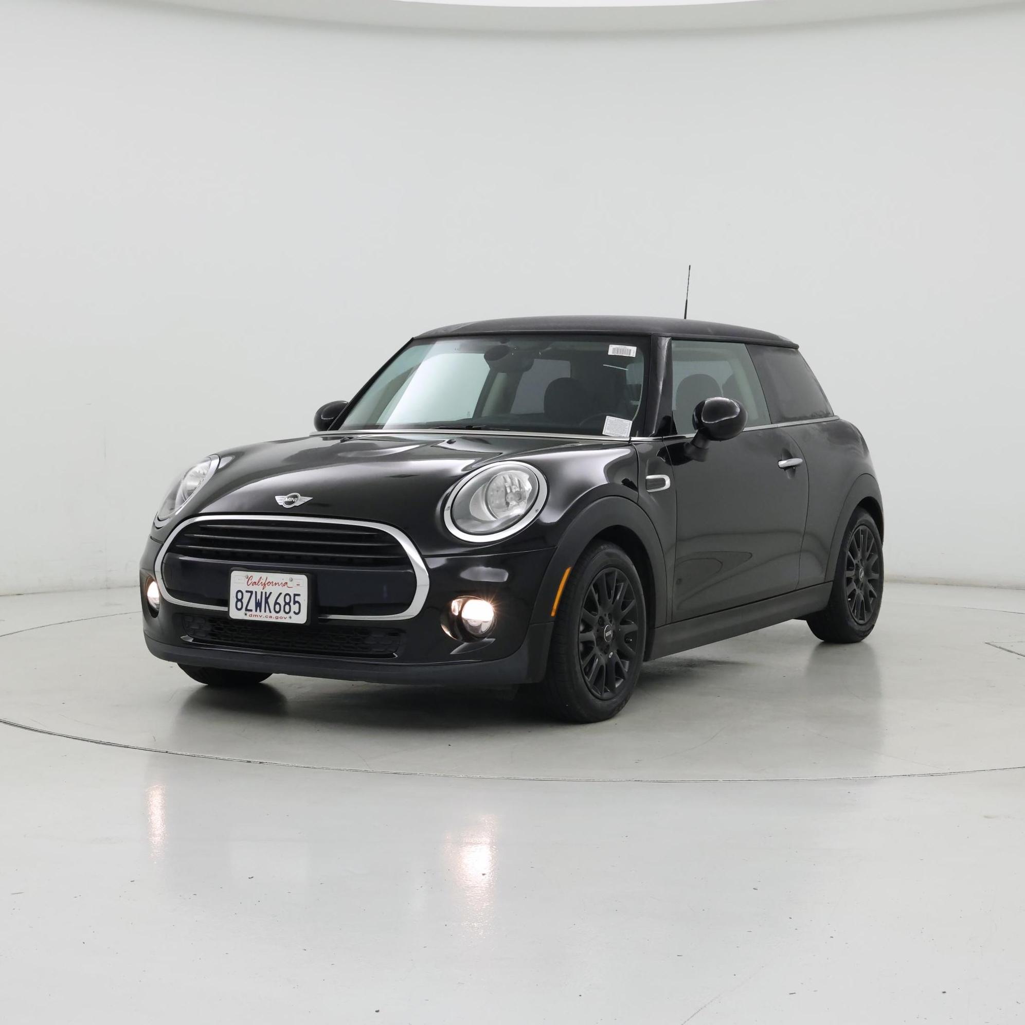 Thumbnail: 2018 MINI Cooper Hardtop - 4