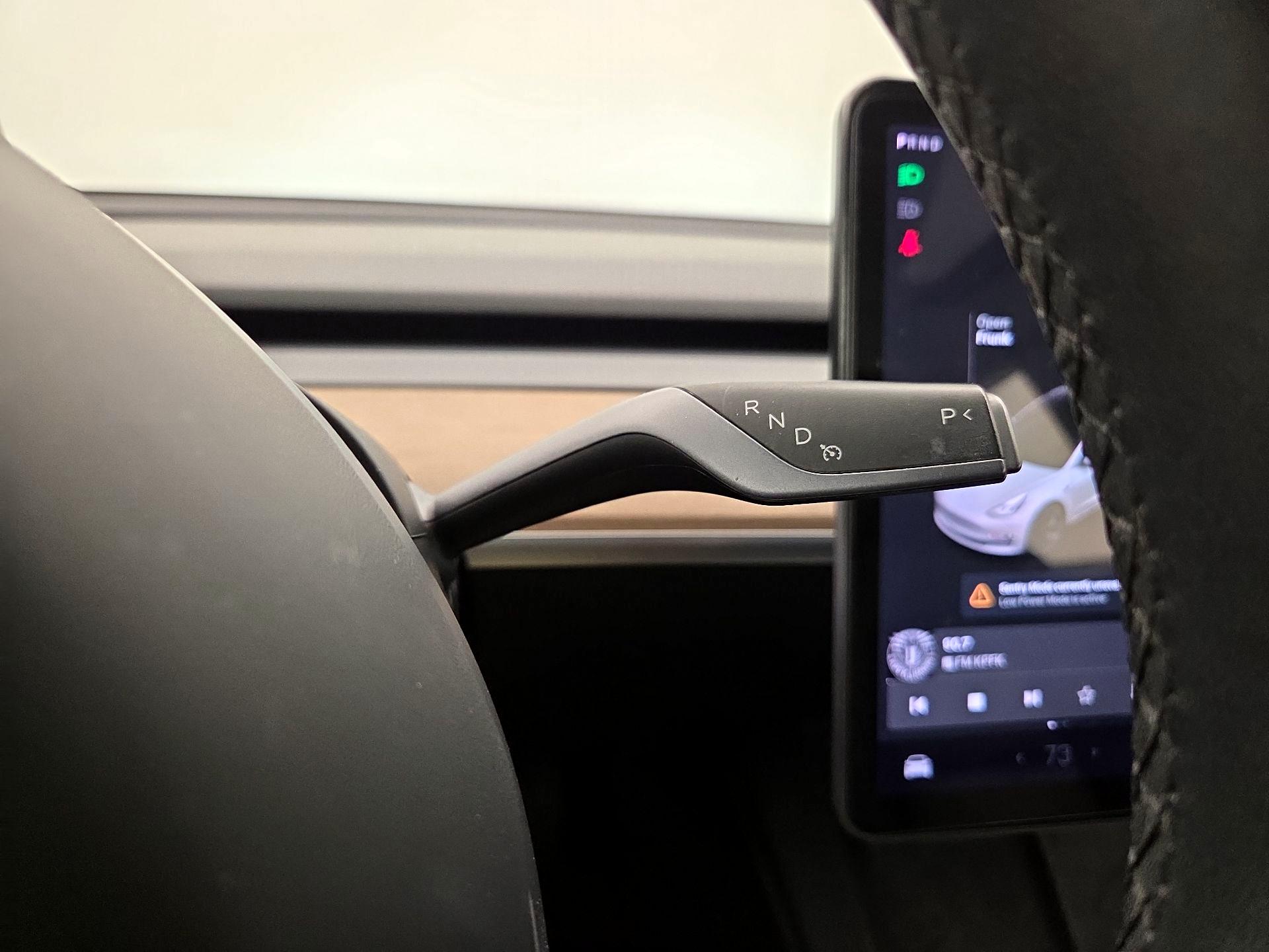 Thumbnail: 2021 Tesla Model 3 - 17