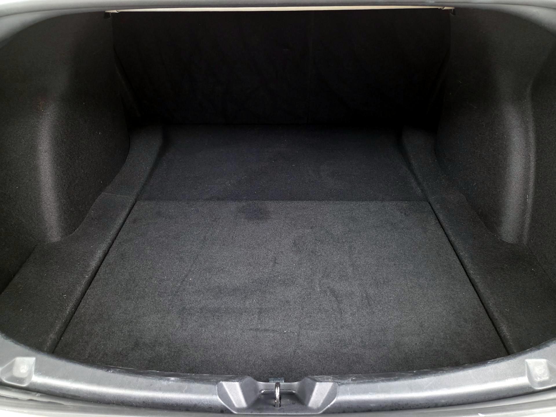 Thumbnail: 2021 Tesla Model 3 - 19