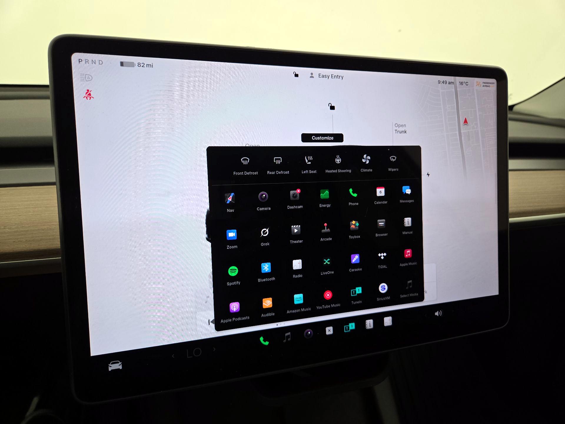 Thumbnail: 2025 Tesla Model Y - 15