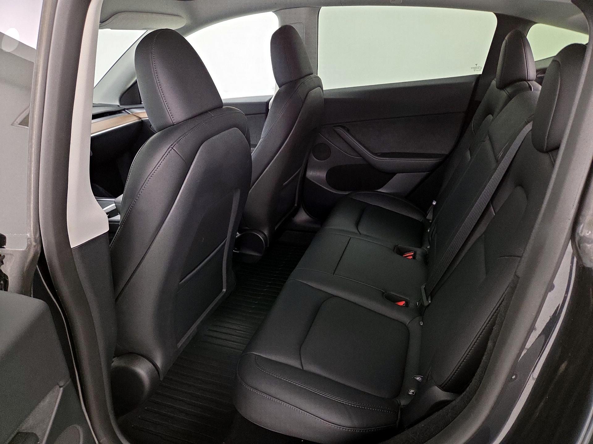 Thumbnail: 2025 Tesla Model Y - 18