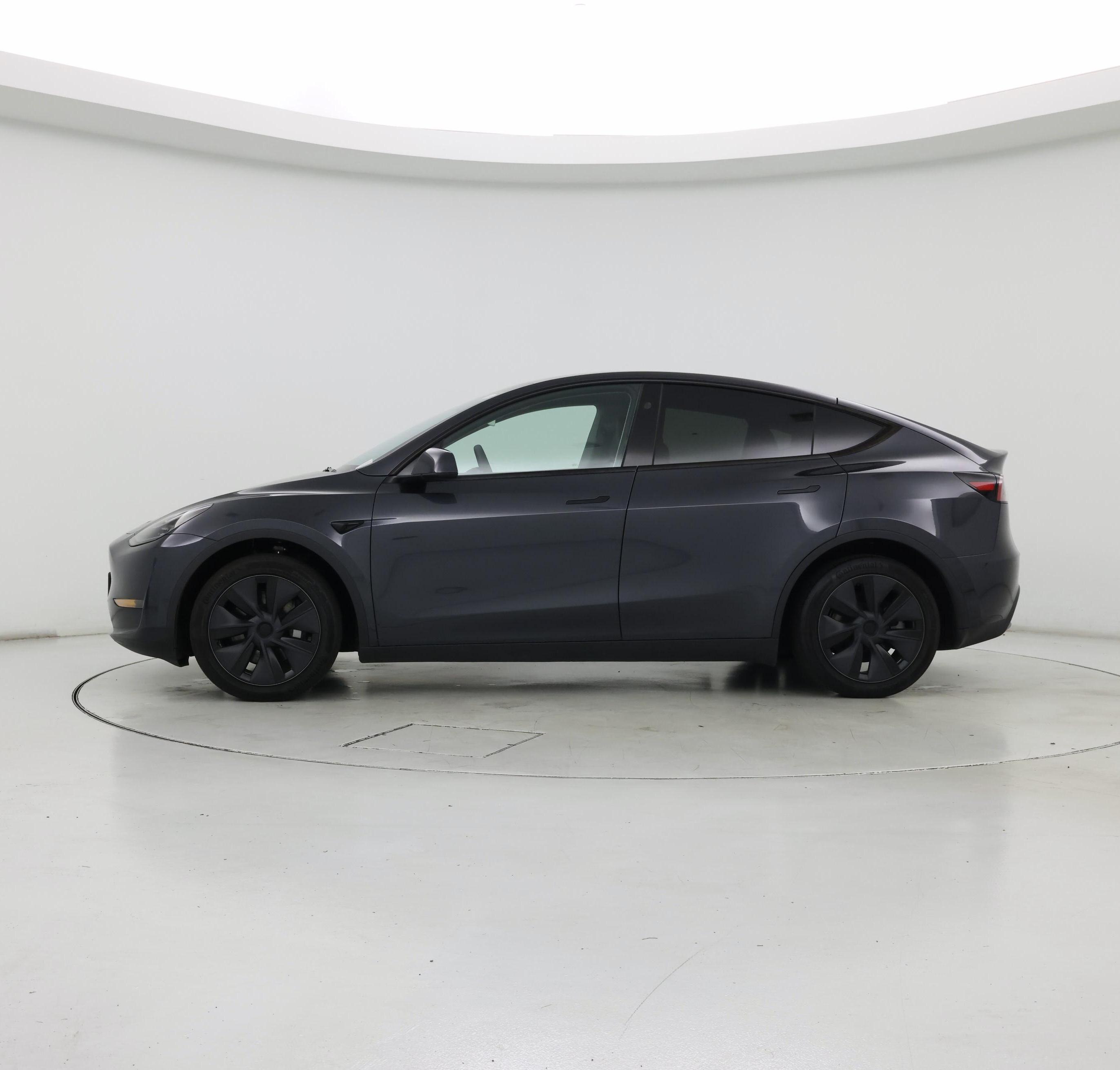 Thumbnail: 2025 Tesla Model Y - 3