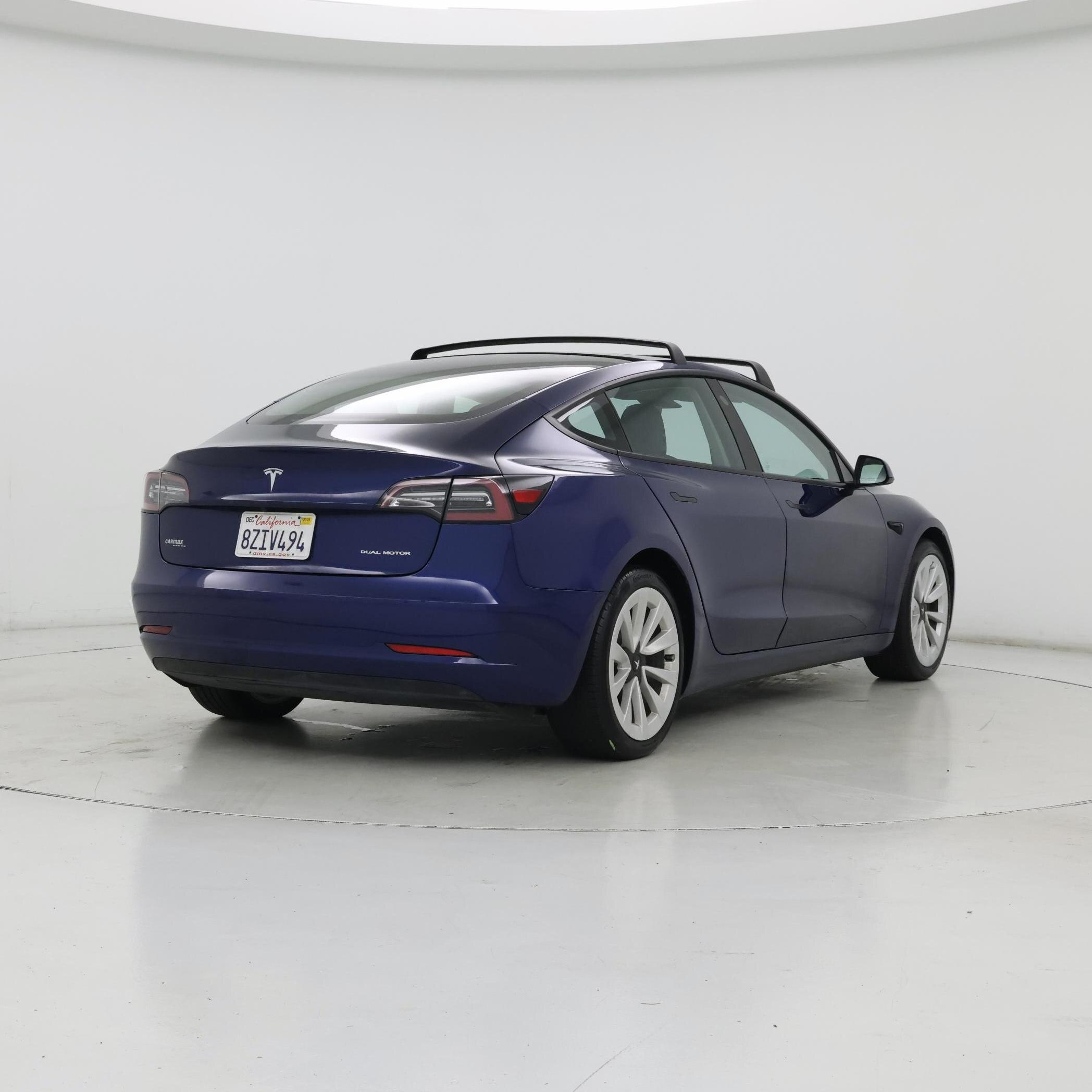 Thumbnail: 2022 Tesla Model 3 - 8